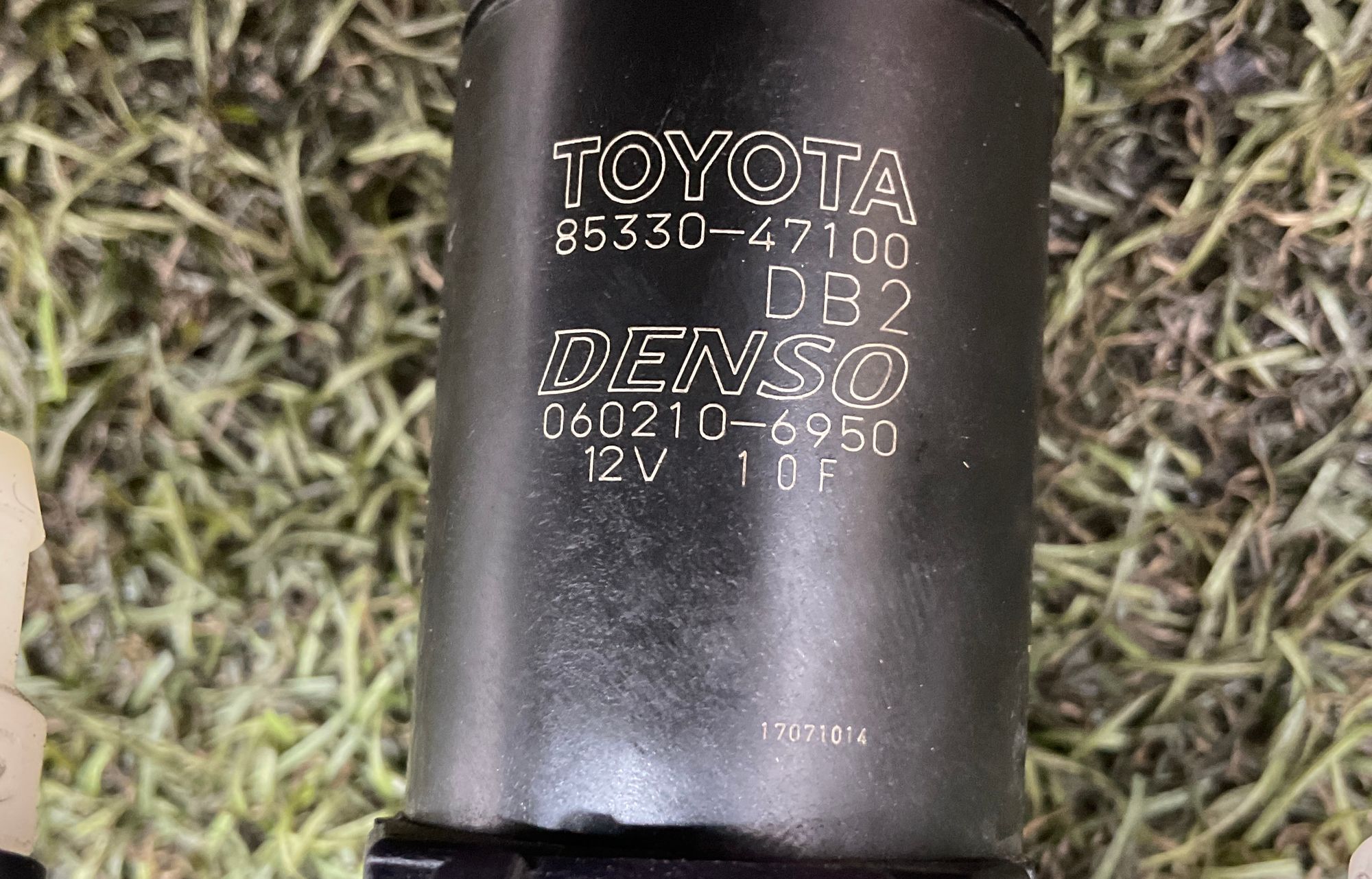 Мотор омывателя Toyota Land Cruiser 300 (2021—2023) 2022, 3000 рублей, Москва