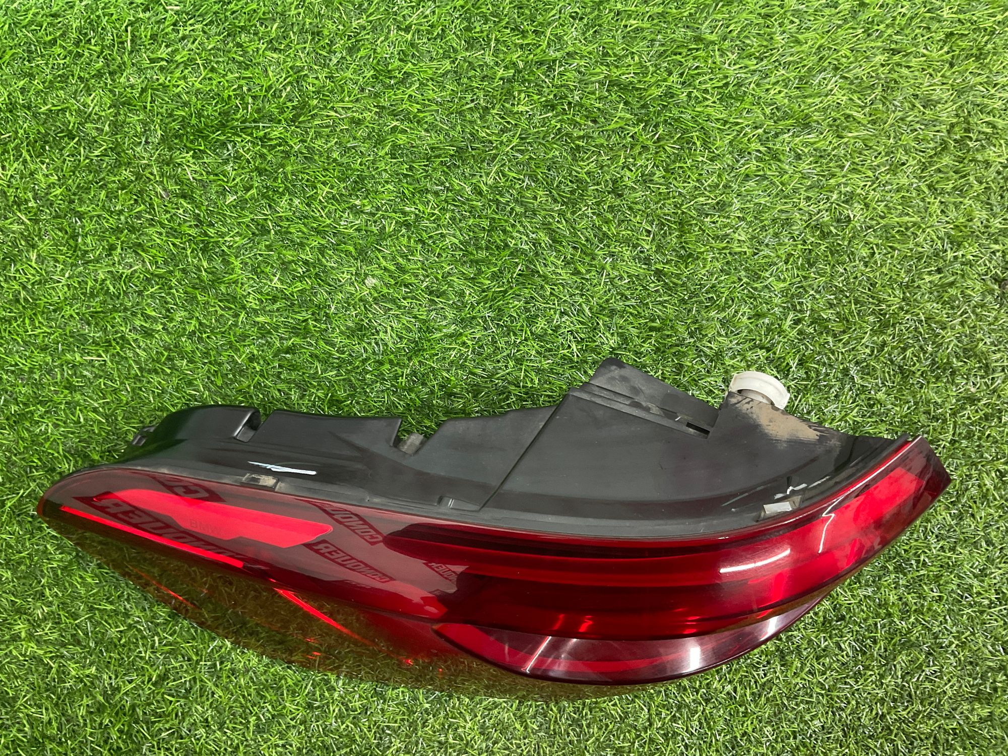 https://ycs.partsauto.market/partsauto-images/thmbs/userImages/h353NjtZg3VDP19b5HMt7LlpbQ93/part/853b2a5d-2ee3-4496-a531-65451662022c_1741686158935.jpg