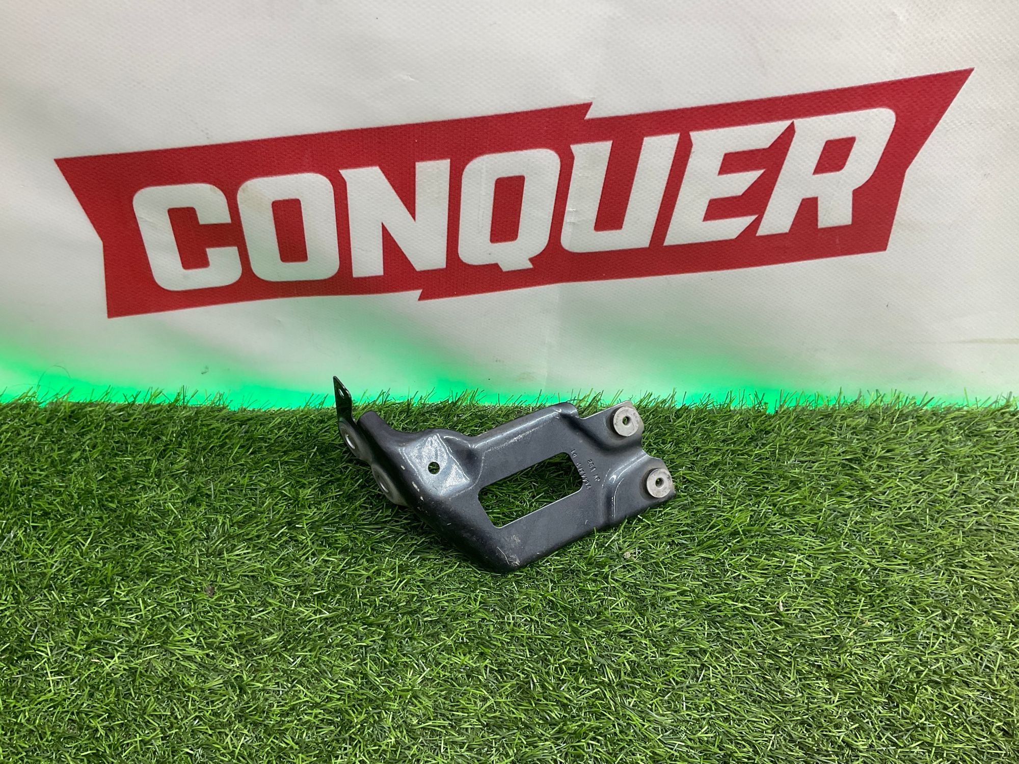 https://ycs.partsauto.market/partsauto-images/thmbs/userImages/h353NjtZg3VDP19b5HMt7LlpbQ93/part/85ab0826-3e69-408c-86f9-5e07c4c726c8_1742307605716.jpg