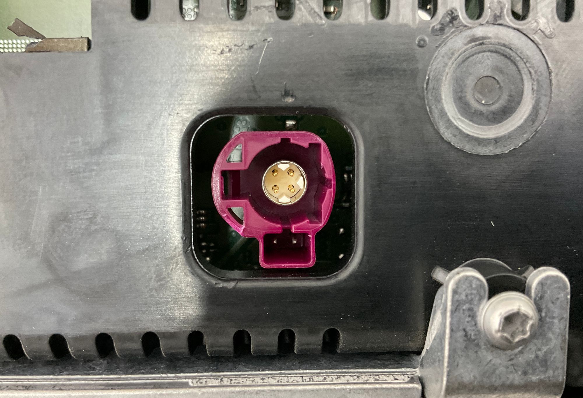 https://ycs.partsauto.market/partsauto-images/thmbs/userImages/h353NjtZg3VDP19b5HMt7LlpbQ93/part/863954f0-c39b-424c-9862-c723b1fc1517_1746437567970.jpg