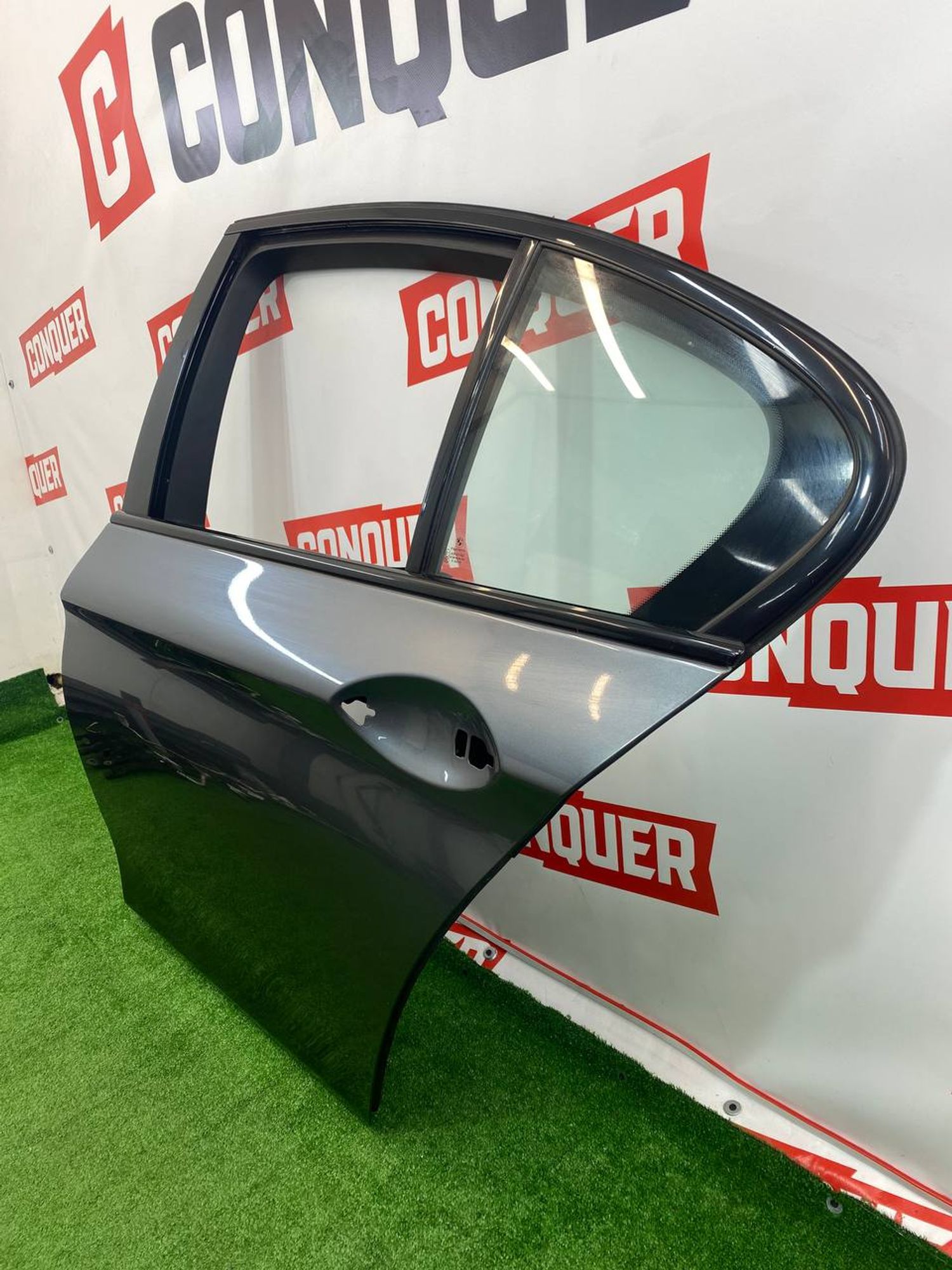 https://ycs.partsauto.market/partsauto-images/thmbs/userImages/h353NjtZg3VDP19b5HMt7LlpbQ93/part/86d3e266-ef42-42b0-9c2c-d5f284f5863c_1743235292235.jpg