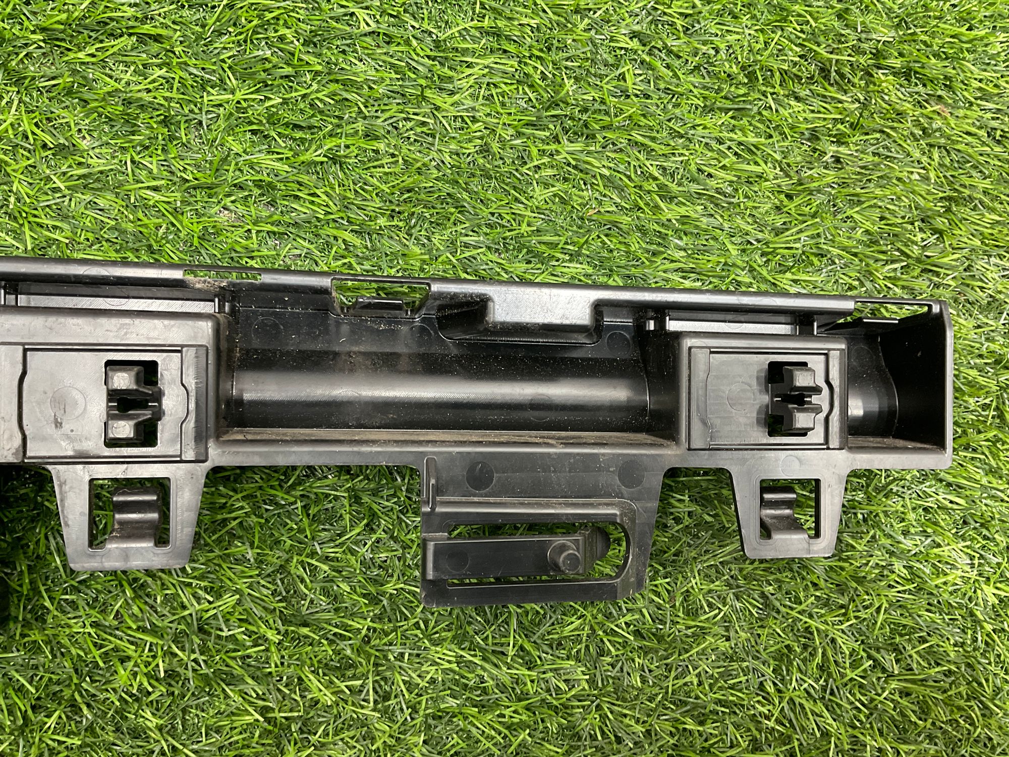 https://ycs.partsauto.market/partsauto-images/thmbs/userImages/h353NjtZg3VDP19b5HMt7LlpbQ93/part/87ba79fc-08bc-48d7-baec-af193a340aeb_1736168341476.jpg