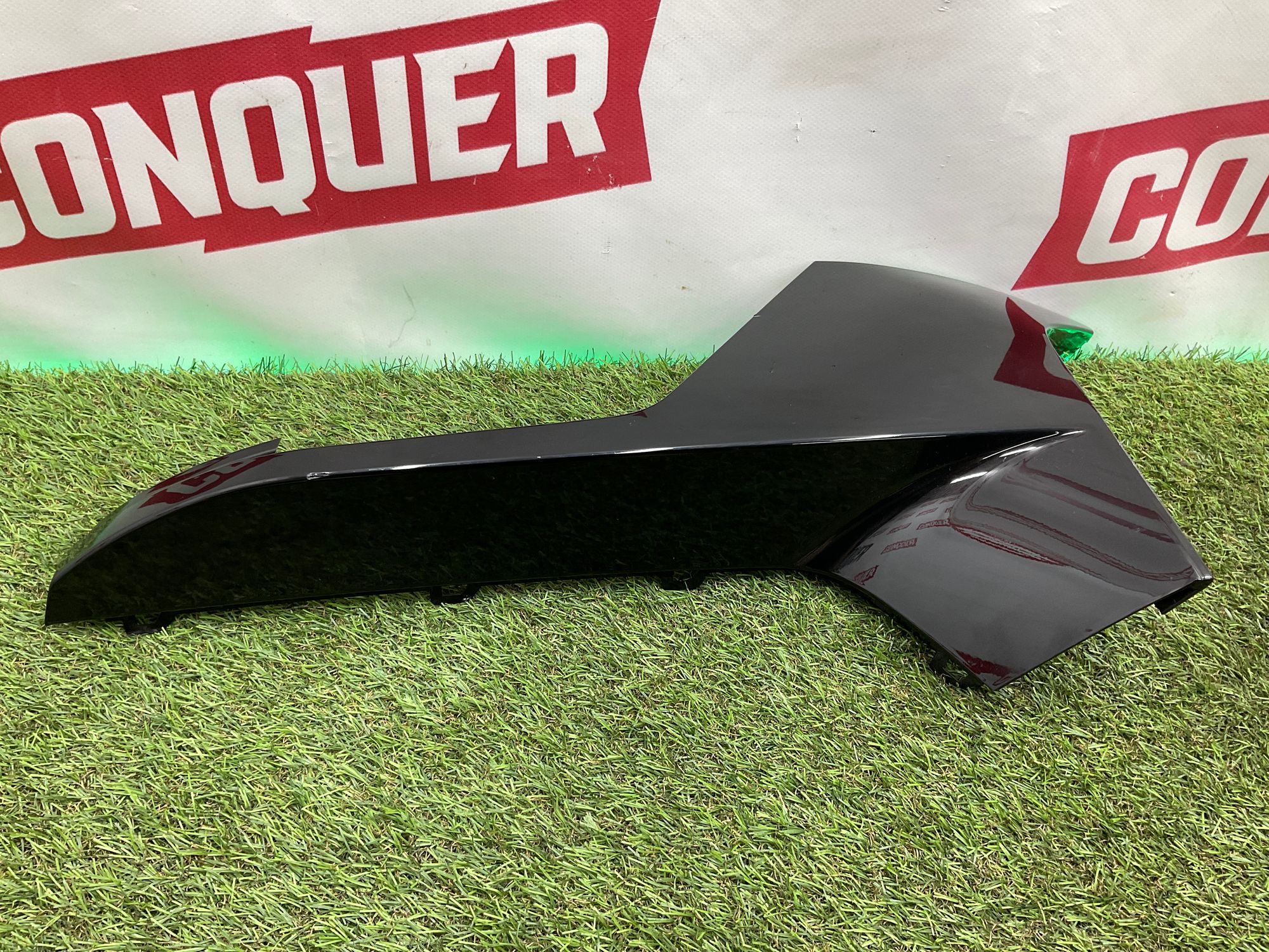 Накладка переднего бампера левая BMW 7 серия, G70, 7000 рублей, Москва