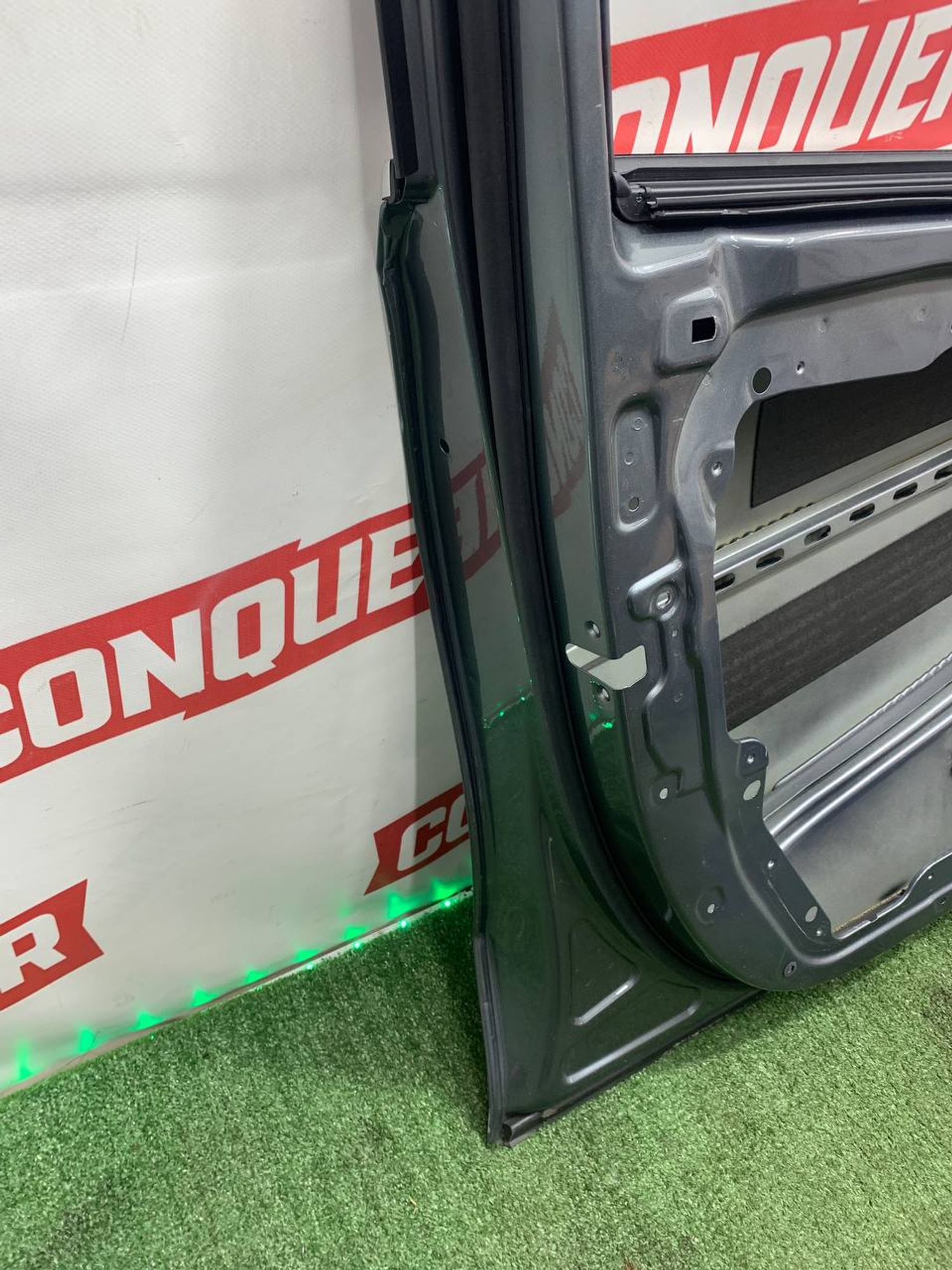https://ycs.partsauto.market/partsauto-images/thmbs/userImages/h353NjtZg3VDP19b5HMt7LlpbQ93/part/87e1cd62-0a64-49c9-ad22-c9bd2bd96654_1732096456436.jpg