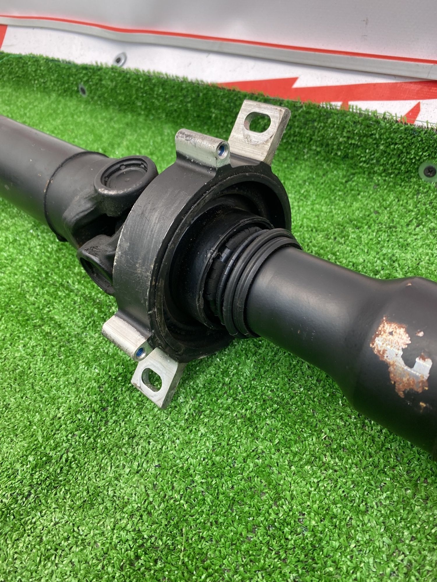 https://ycs.partsauto.market/partsauto-images/thmbs/userImages/h353NjtZg3VDP19b5HMt7LlpbQ93/part/87f18fa9-174f-48da-b7ee-ffef137fdaef_1742392843239.jpg