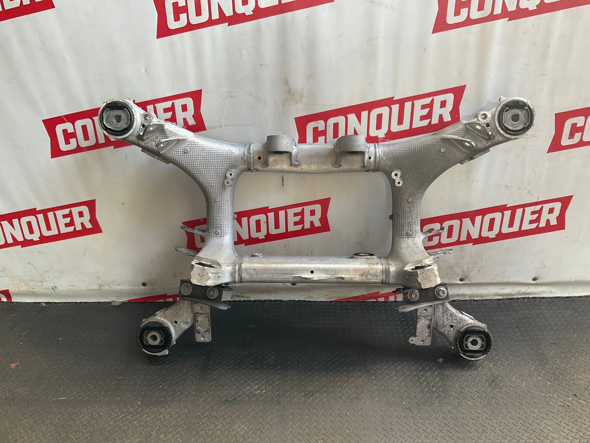 https://ycs.partsauto.market/partsauto-images/thmbs/userImages/h353NjtZg3VDP19b5HMt7LlpbQ93/part/88654b5e-7d0b-40f3-a98c-b46a1bdf0b09_1742470422447.jpg