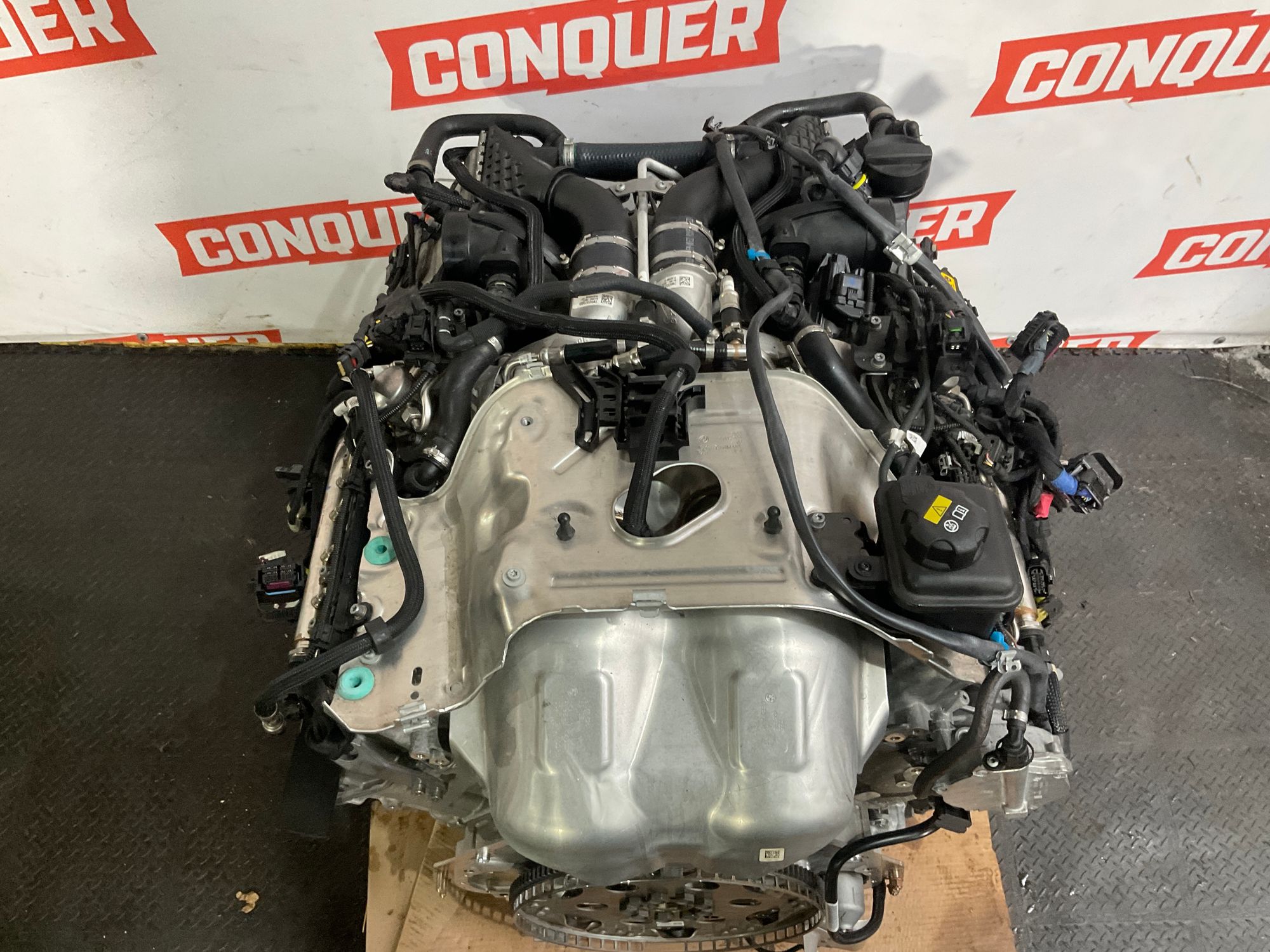 Двигатель S63B44B F91 F92 F93 F90 LCI 2022, 2000000 рублей, Москва