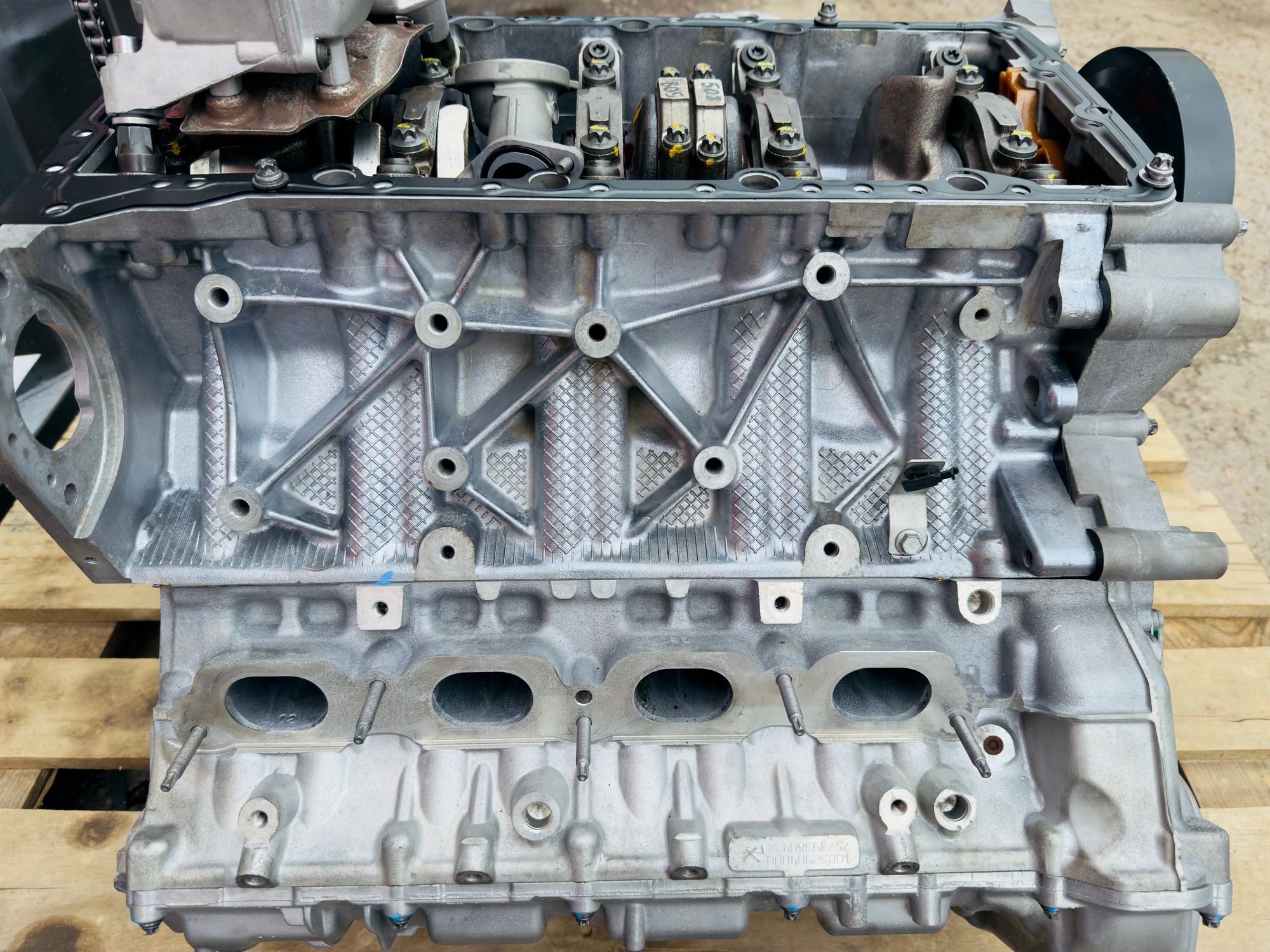 Двигатель N63B44A 4.4 НОВЫЙ BMW F10 F11 F07 F06 F13 F01 F02 E70 E71, 750000 рублей, Москва