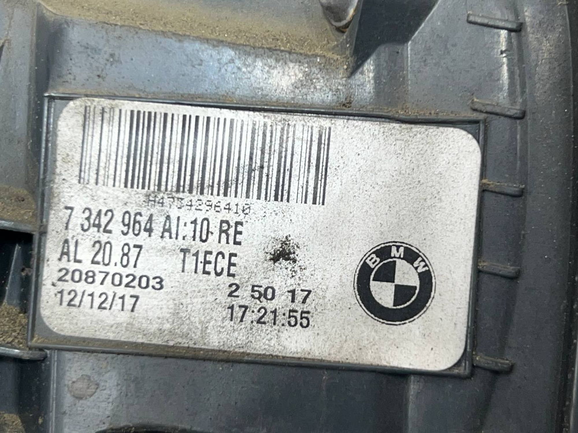 https://ycs.partsauto.market/partsauto-images/thmbs/userImages/h353NjtZg3VDP19b5HMt7LlpbQ93/part/895ce202-03f0-48ef-bdb5-330b2e6f5ecd_1730810612684.jpg
