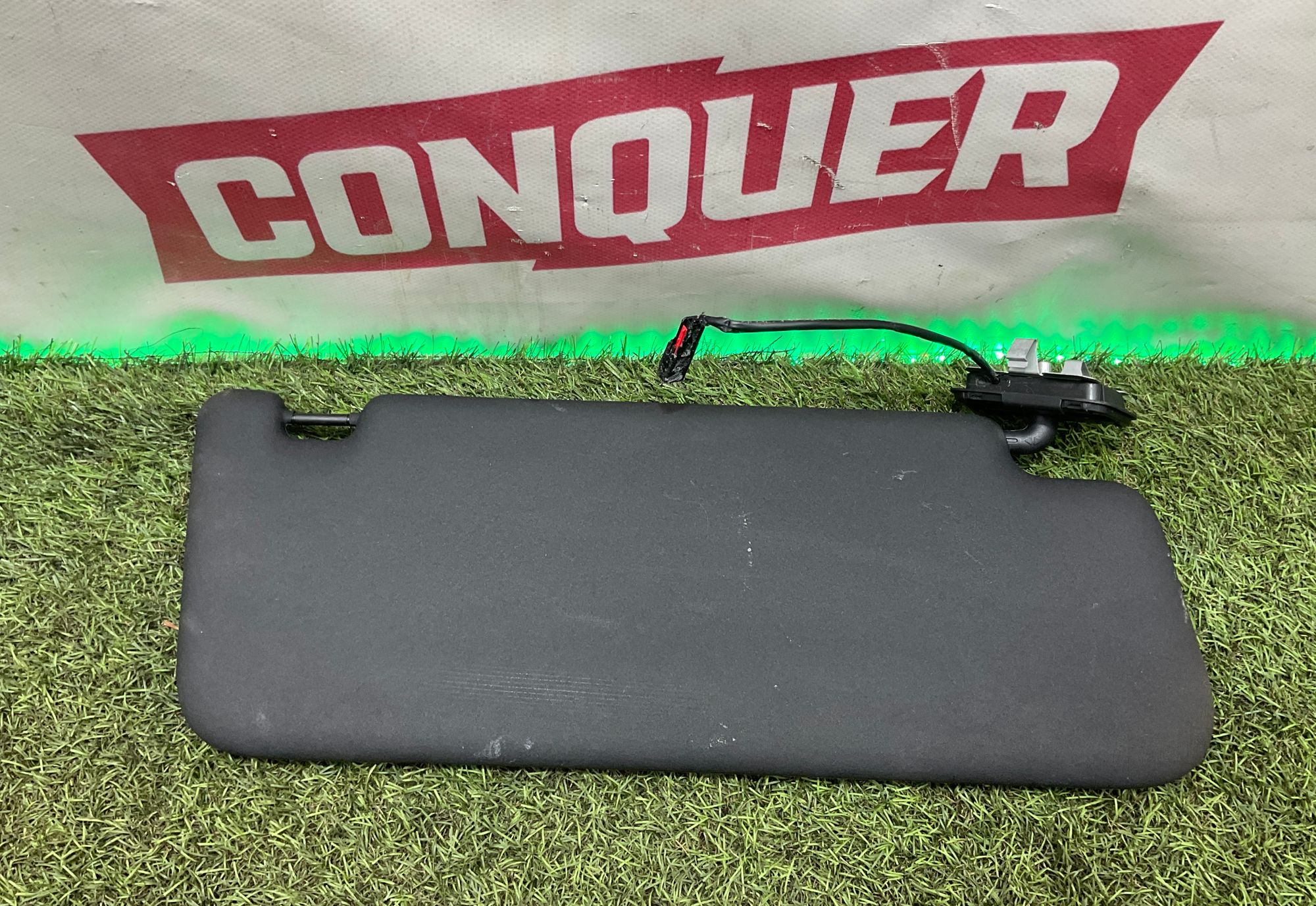 Козырек солнцезащитный левый Land Rover Defender II  L663 2022, 6000 рублей, Москва