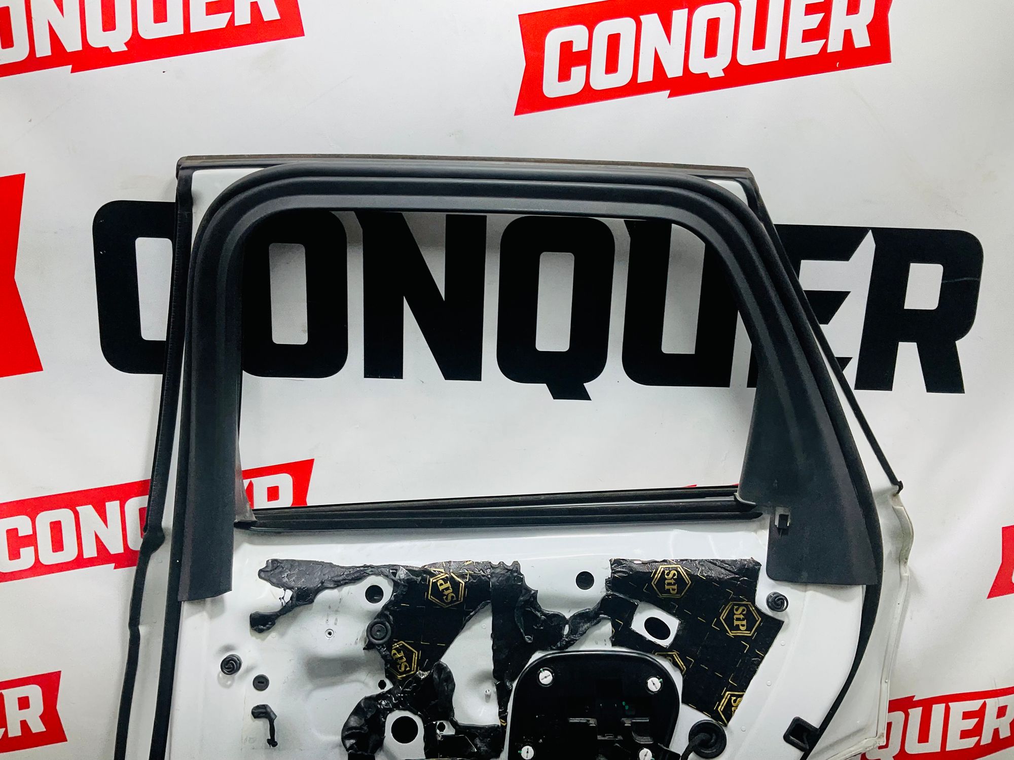 https://ycs.partsauto.market/partsauto-images/thmbs/userImages/h353NjtZg3VDP19b5HMt7LlpbQ93/part/8992adcc-aafa-42d8-ae97-b499bc6e2120_1786102675018.jpg