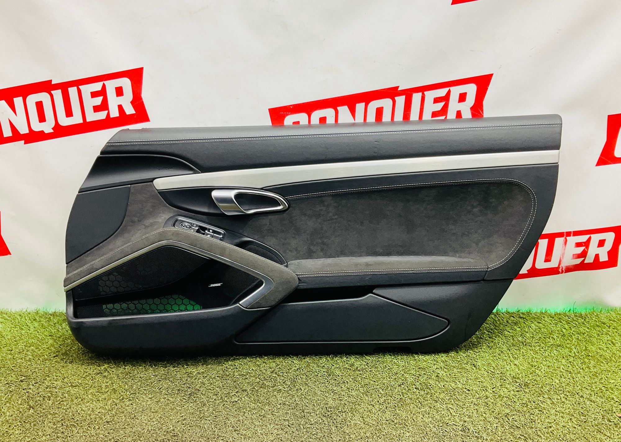 Обшивка двери передней правой Porsche 911 GT3 991 Рестайлинг 2018, 40000 рублей, Москва