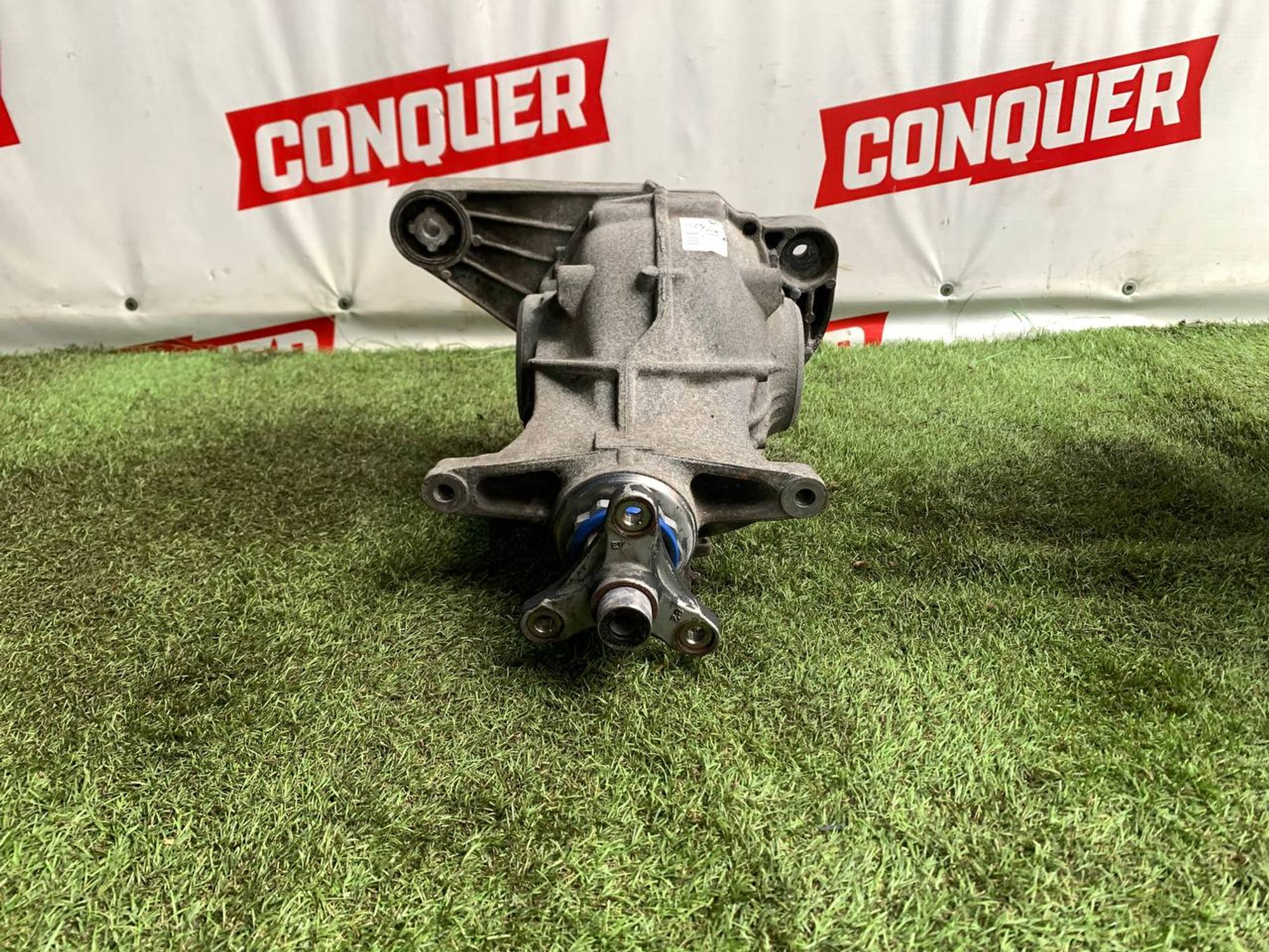 https://ycs.partsauto.market/partsauto-images/thmbs/userImages/h353NjtZg3VDP19b5HMt7LlpbQ93/part/8a1d37e4-f0b2-4e58-9c91-713bc5f81538_1714144408660.jpg