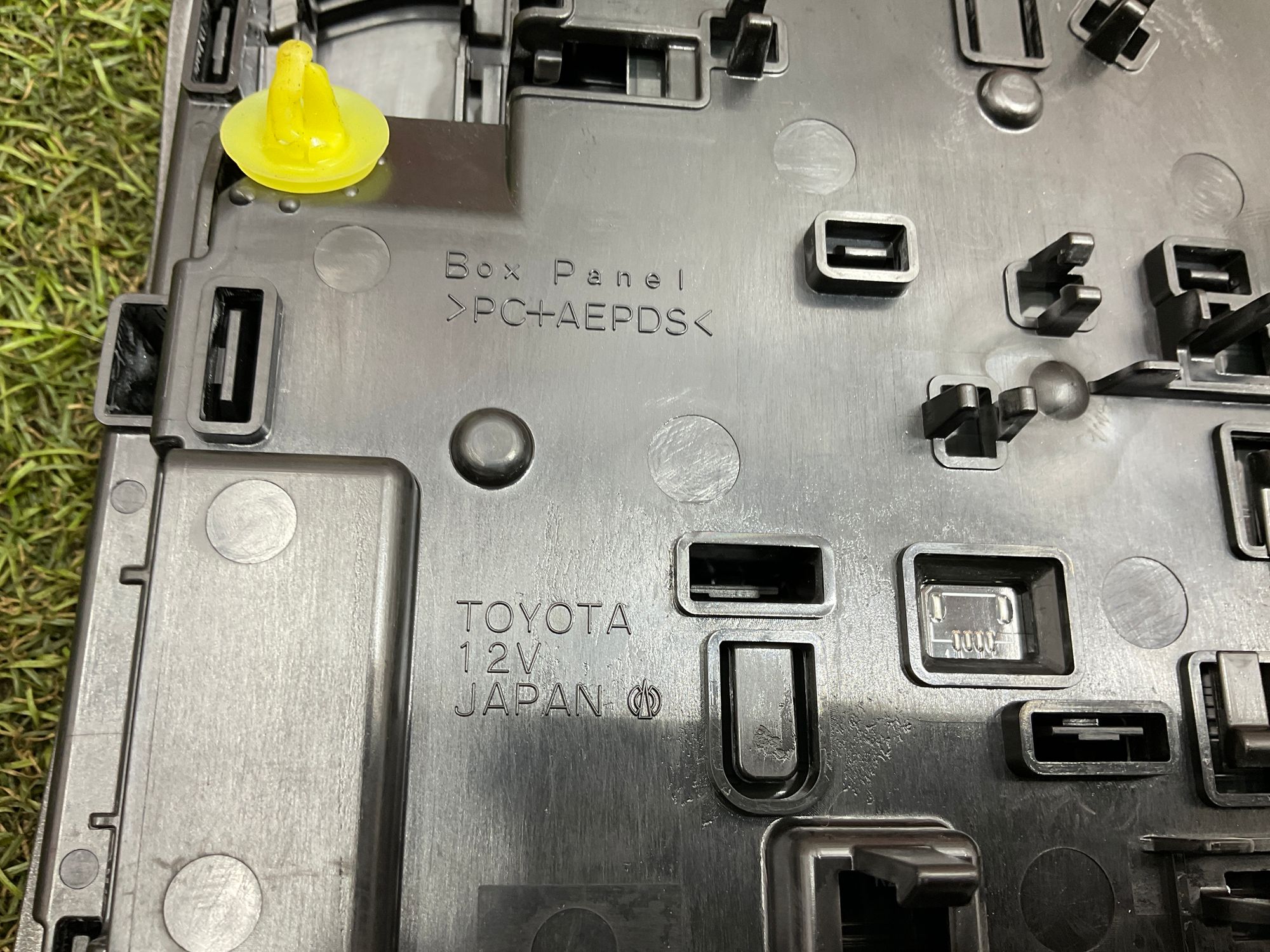 https://ycs.partsauto.market/partsauto-images/thmbs/userImages/h353NjtZg3VDP19b5HMt7LlpbQ93/part/8a2e0dd6-7872-4256-84d3-b9e618639c74_1780054635259.jpg