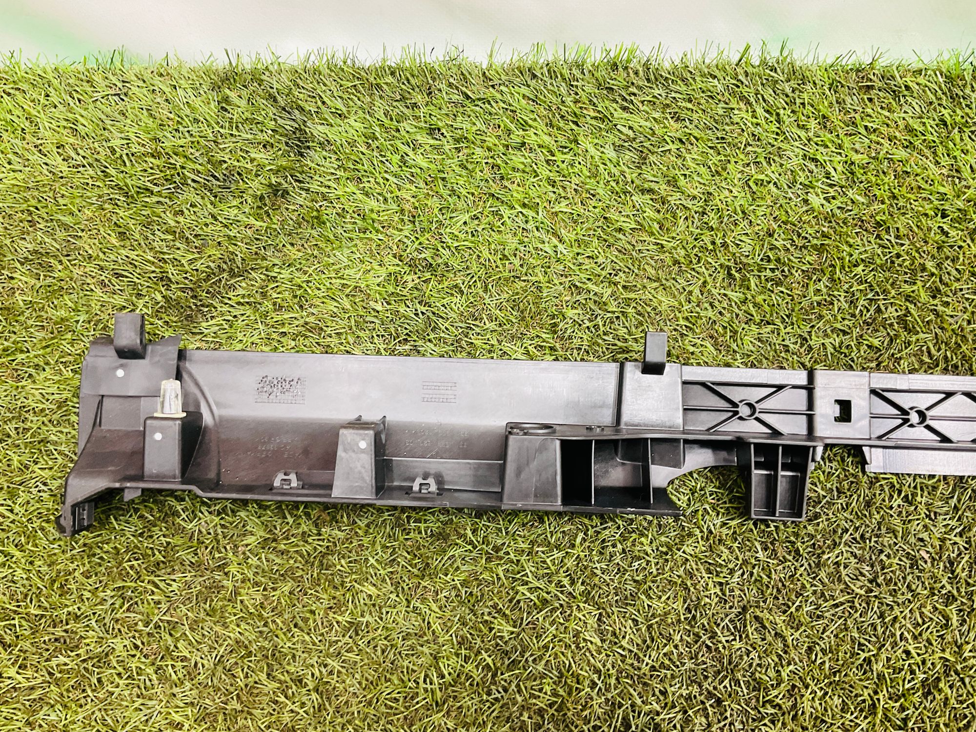 Кронштейн порога правый Porsche 911 GT3, 991 Рестайлинг 2018, 5000 рублей, Москва