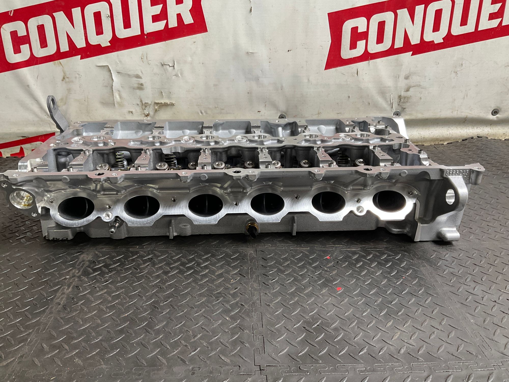 ГБЦ B58B30B новая оригинал с дефектом, 50000 рублей, Москва