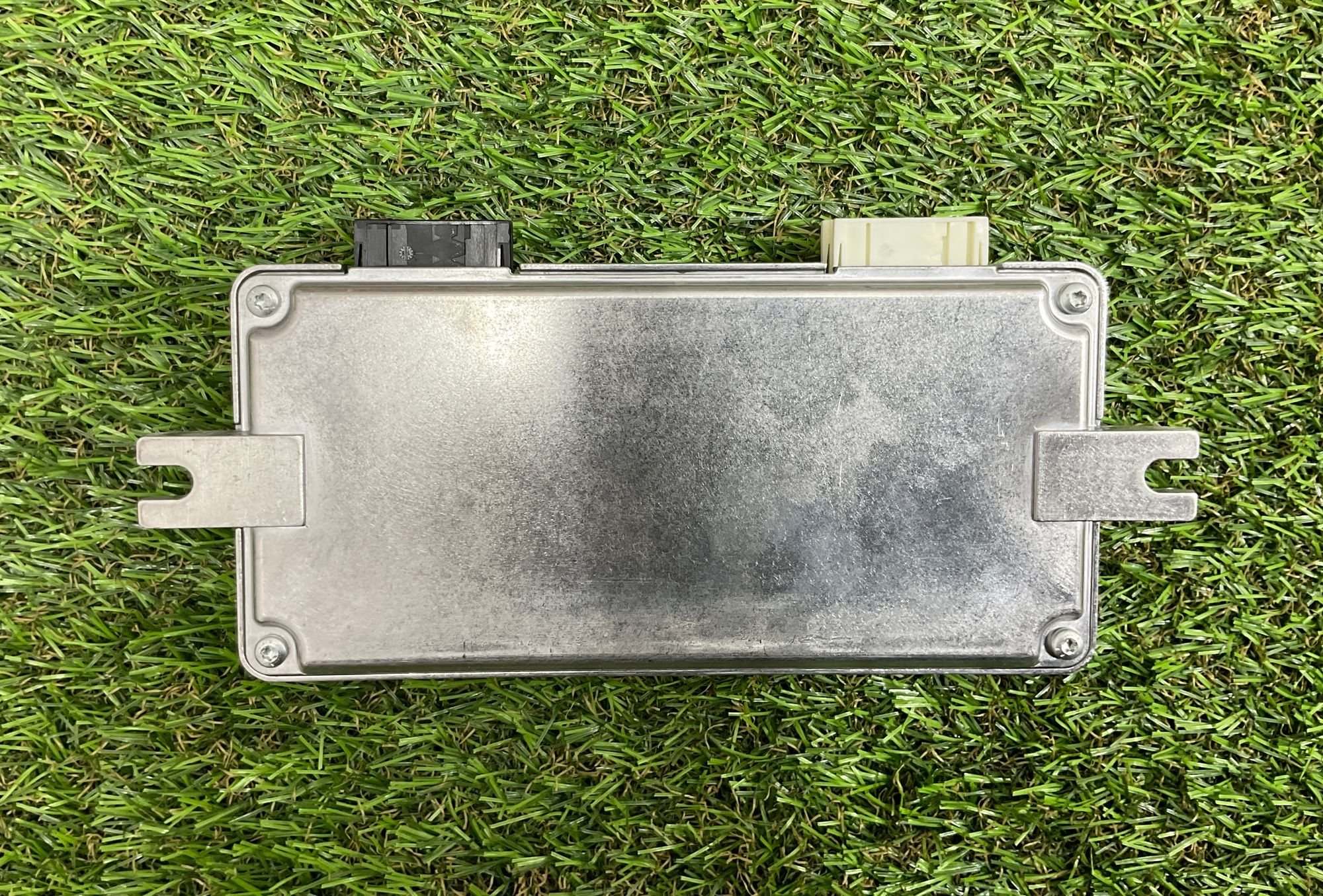 https://ycs.partsauto.market/partsauto-images/thmbs/userImages/h353NjtZg3VDP19b5HMt7LlpbQ93/part/8af05d2a-df3a-49e1-a51f-0dae169ef30a_1746546951239.jpg