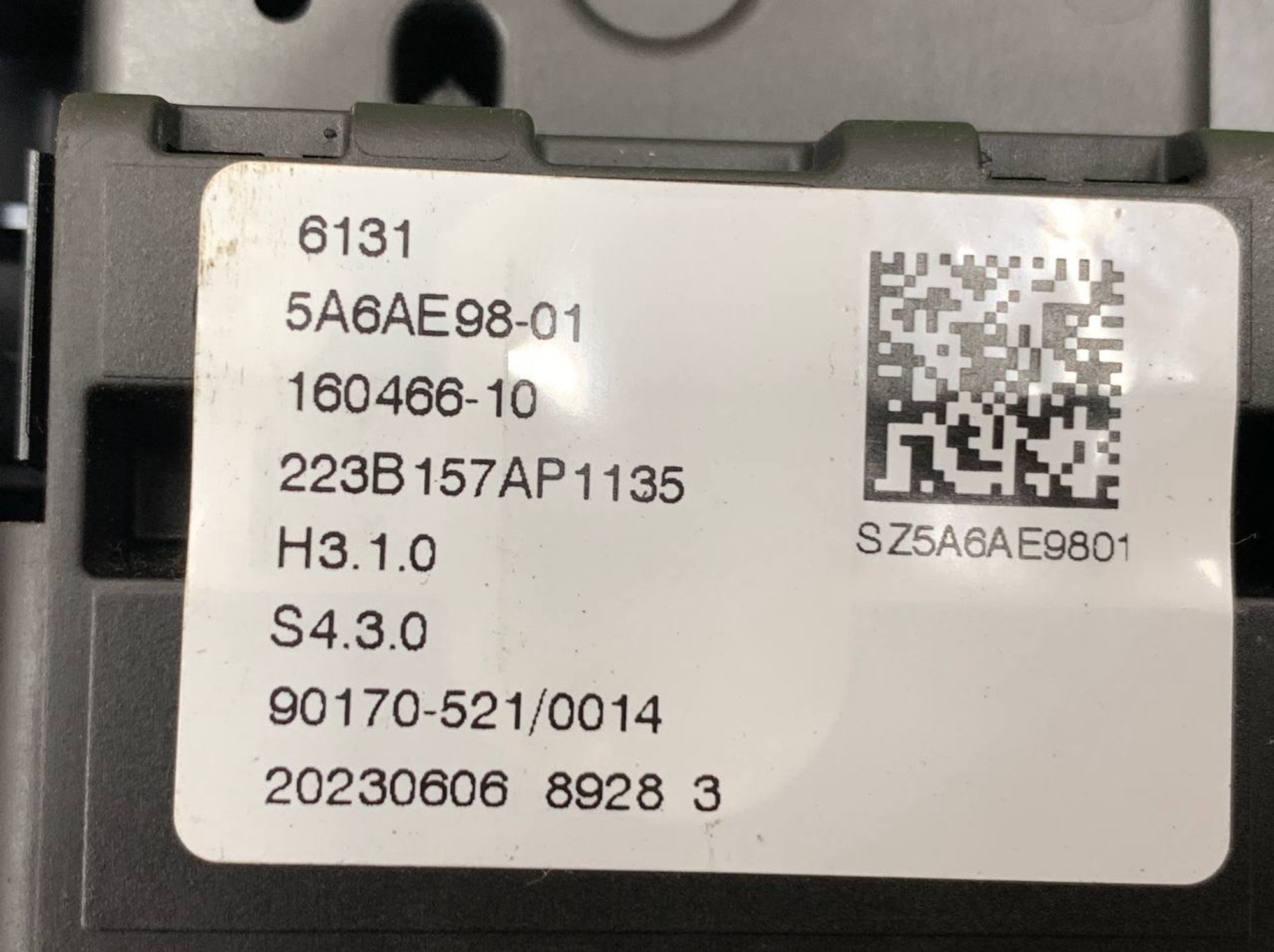 https://ycs.partsauto.market/partsauto-images/thmbs/userImages/h353NjtZg3VDP19b5HMt7LlpbQ93/part/8afc86c5-91fb-4468-9a93-5ddad7ae9b6c_1720685912413.jpg