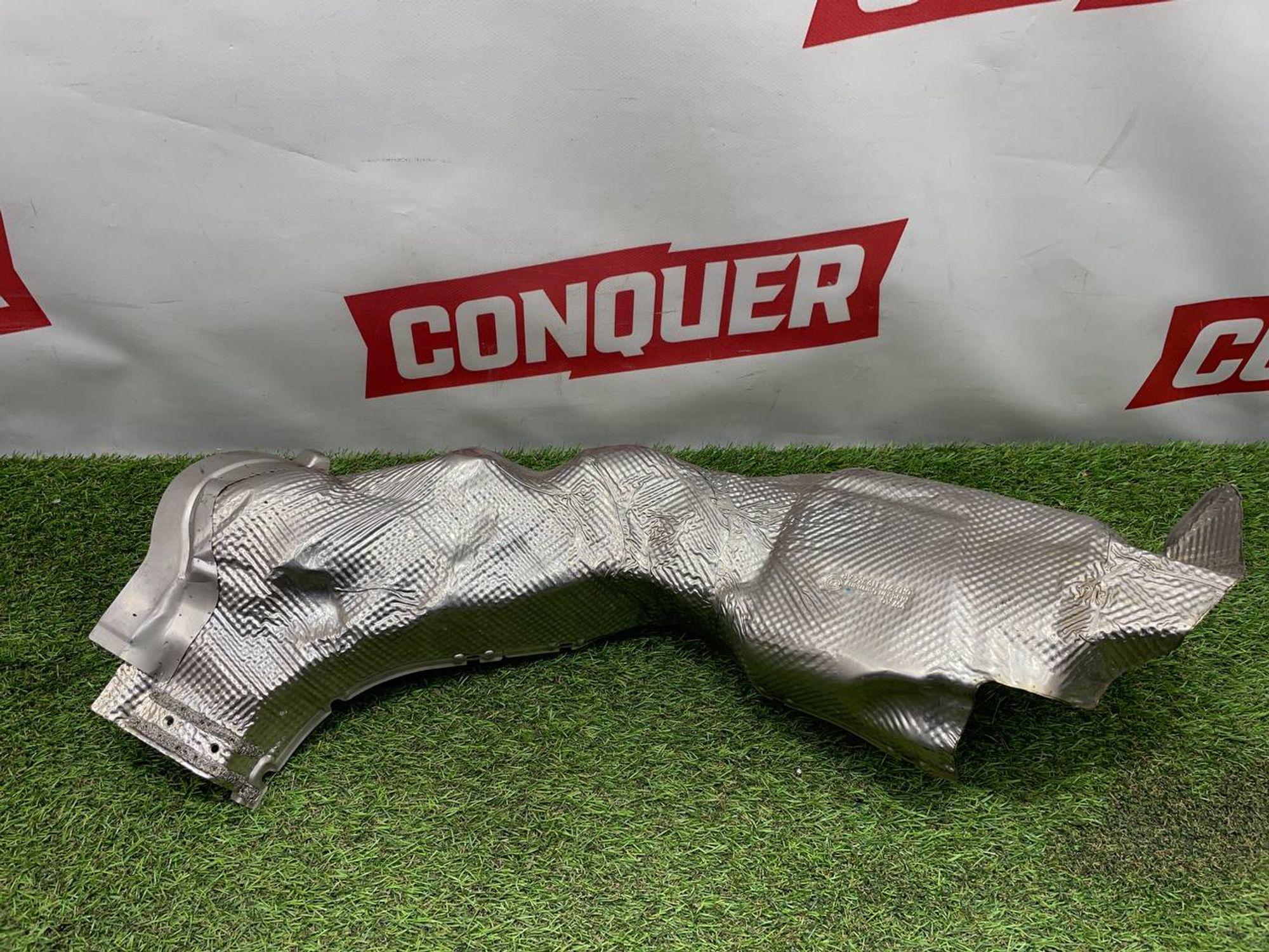 https://ycs.partsauto.market/partsauto-images/thmbs/userImages/h353NjtZg3VDP19b5HMt7LlpbQ93/part/8b1c6e44-71d0-4e89-9a94-6885e7ded10d_1710144880845.jpg