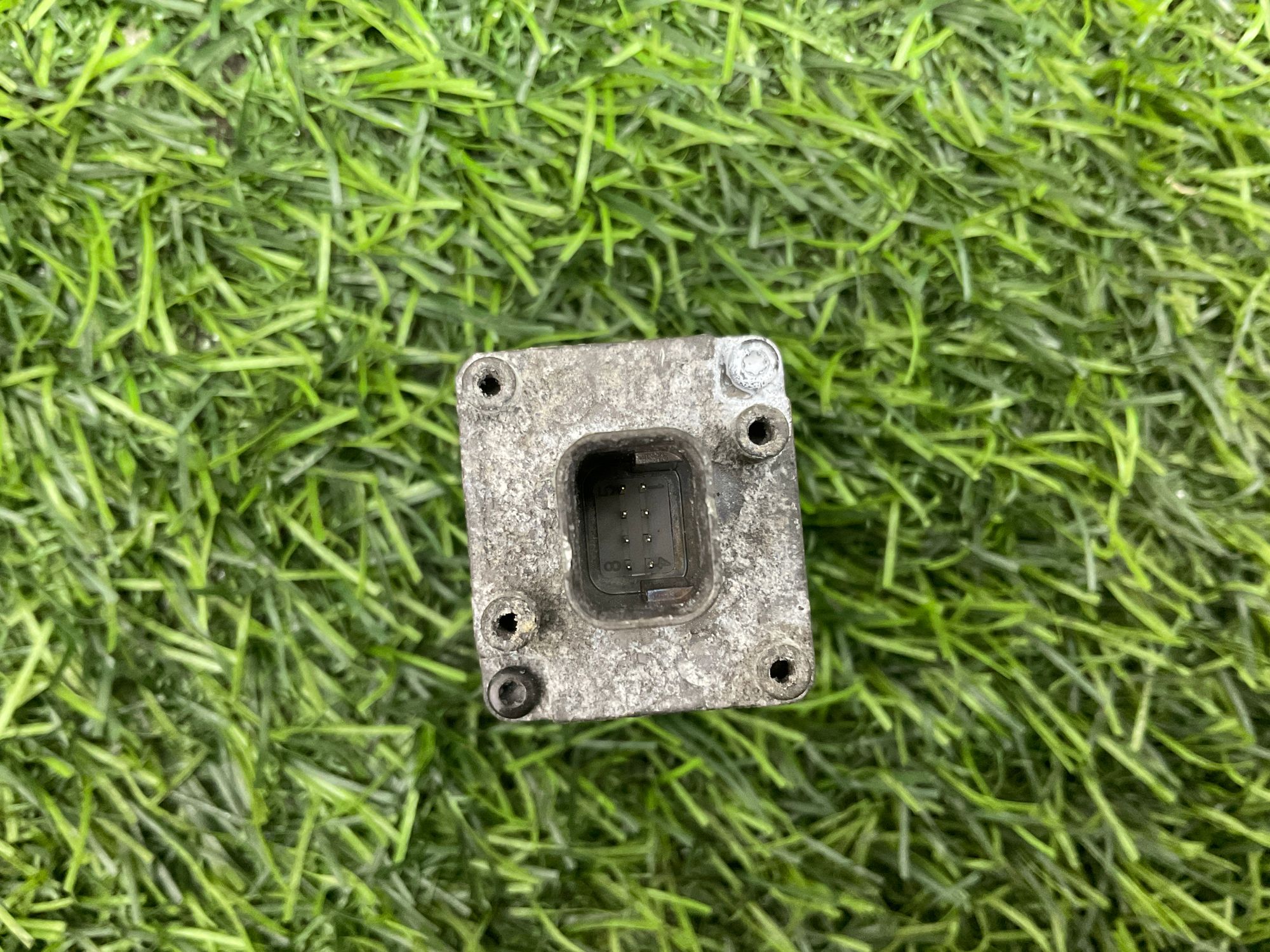 https://ycs.partsauto.market/partsauto-images/thmbs/userImages/h353NjtZg3VDP19b5HMt7LlpbQ93/part/8baae00c-14af-4522-be0f-9d7d5fb3e70b_1744030903234.jpg