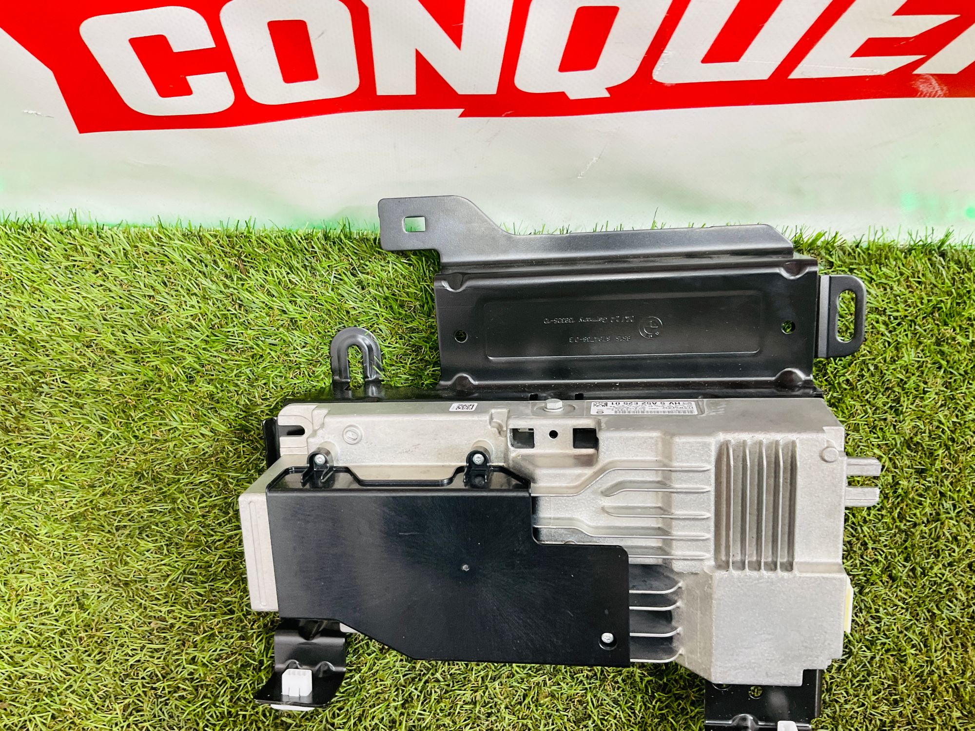 https://ycs.partsauto.market/partsauto-images/thmbs/userImages/h353NjtZg3VDP19b5HMt7LlpbQ93/part/8c86318b-dad7-4c7f-9c5c-b3c3b75b1677_1779262778513.jpg