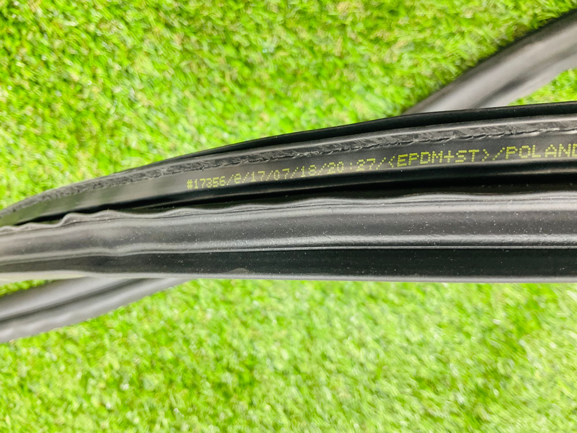 https://ycs.partsauto.market/partsauto-images/thmbs/userImages/h353NjtZg3VDP19b5HMt7LlpbQ93/part/8d0234ed-3b00-4b40-98e3-3d84523c37c5_1780401941034.jpg
