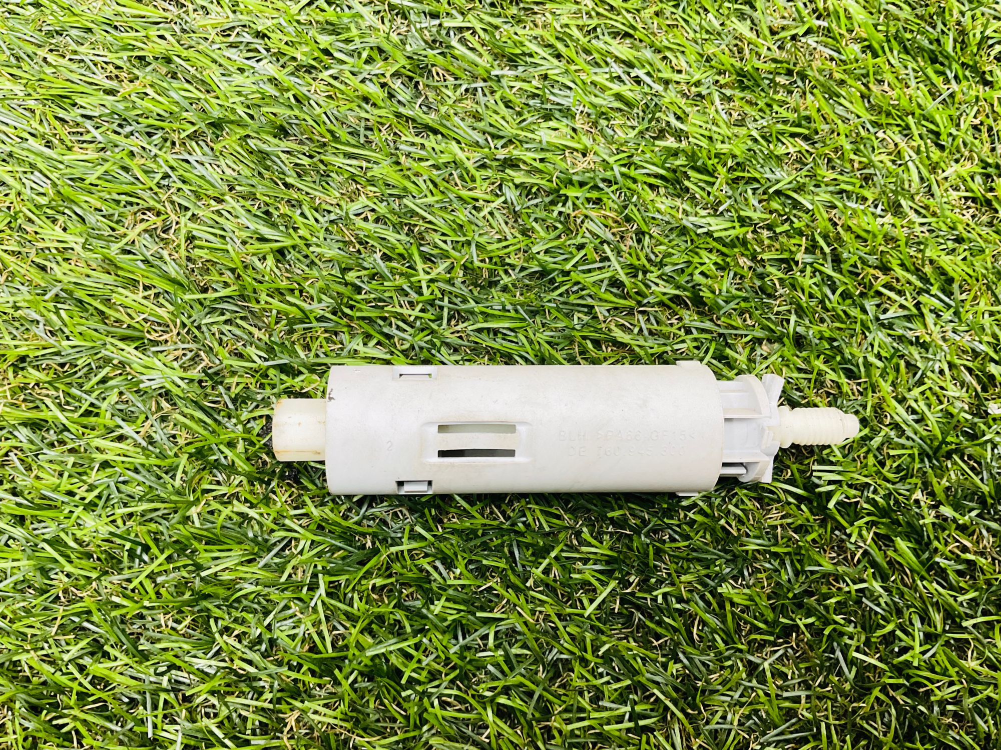 https://ycs.partsauto.market/partsauto-images/thmbs/userImages/h353NjtZg3VDP19b5HMt7LlpbQ93/part/8dbfc37b-d697-47f6-b162-d4ceadacb8bf_1786023952230.jpg