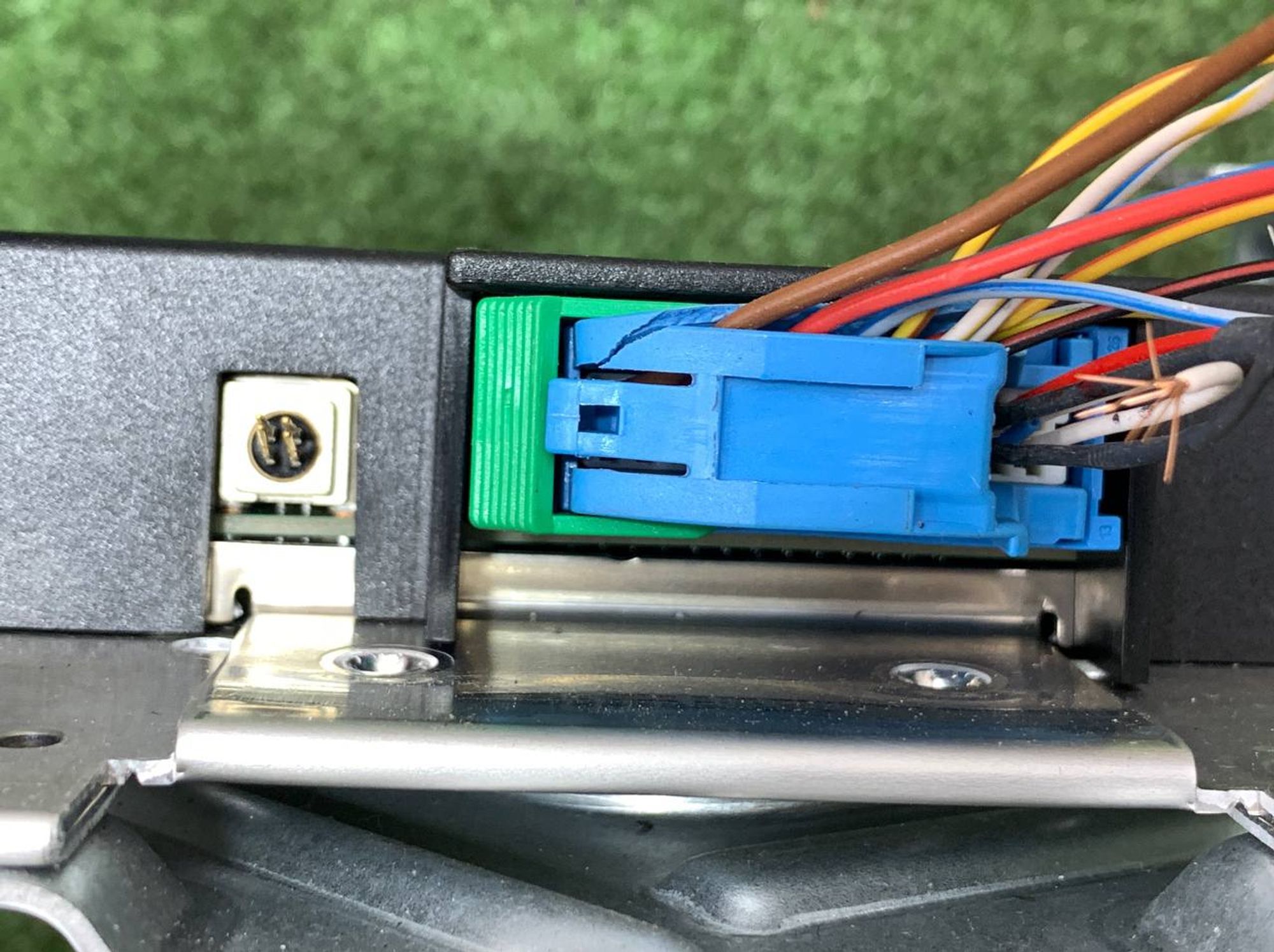 https://ycs.partsauto.market/partsauto-images/thmbs/userImages/h353NjtZg3VDP19b5HMt7LlpbQ93/part/8dd89b1d-e692-4036-a5c0-d07ab2902f26_1720441772071.jpg