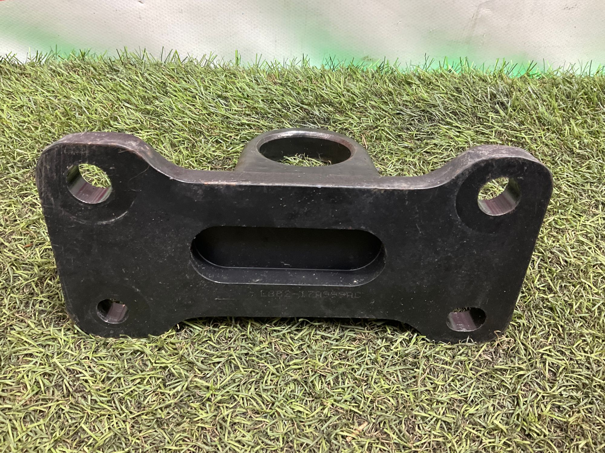 Буксировочная петля задняя Land Rover Defender II L663 2022, 6000 рублей, Москва