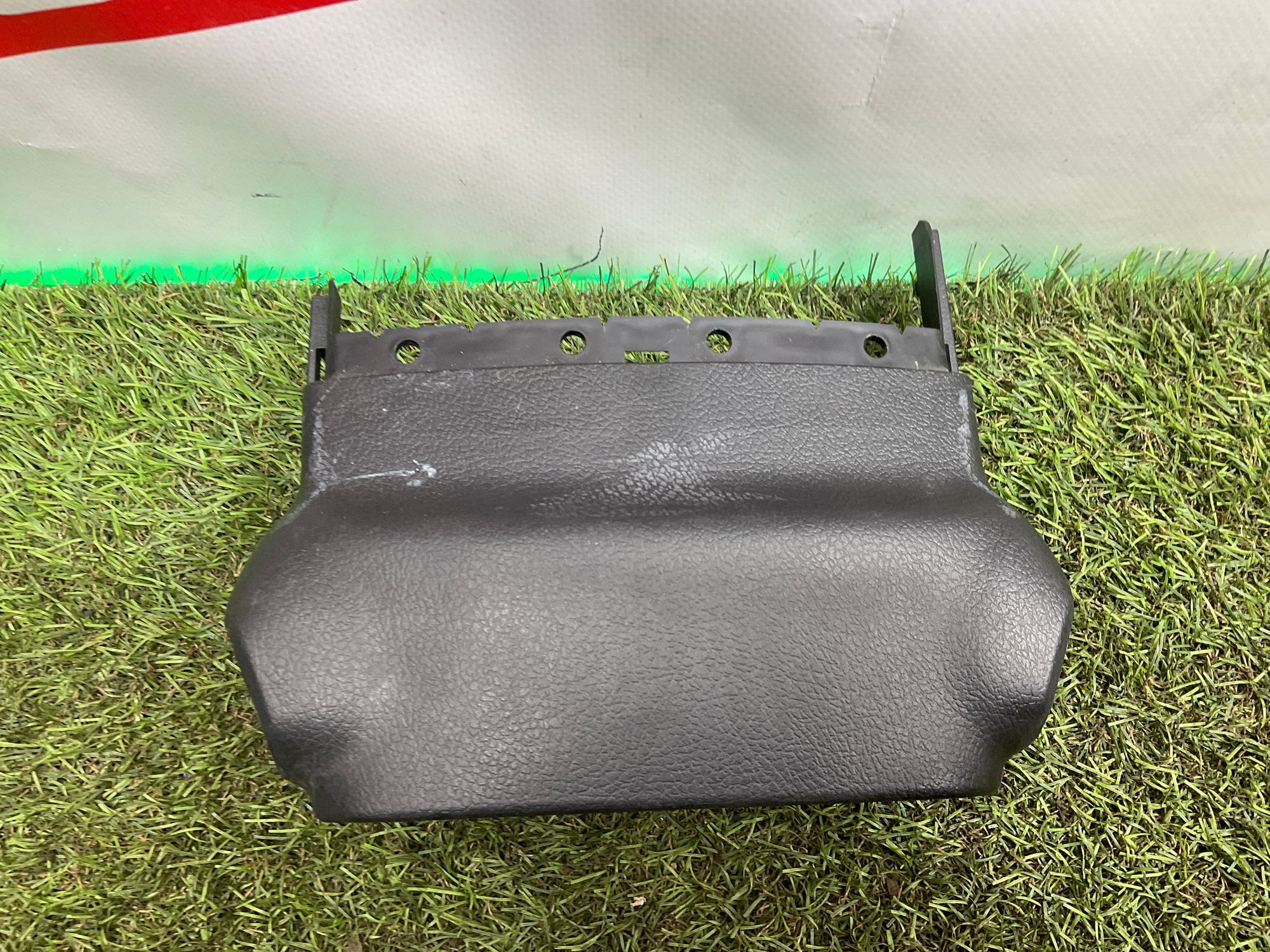 Кожух рулевой колонки Toyota Land Cruiser 200 рестайлинг 2 (2015—2023) 2017, 4000 рублей, Москва