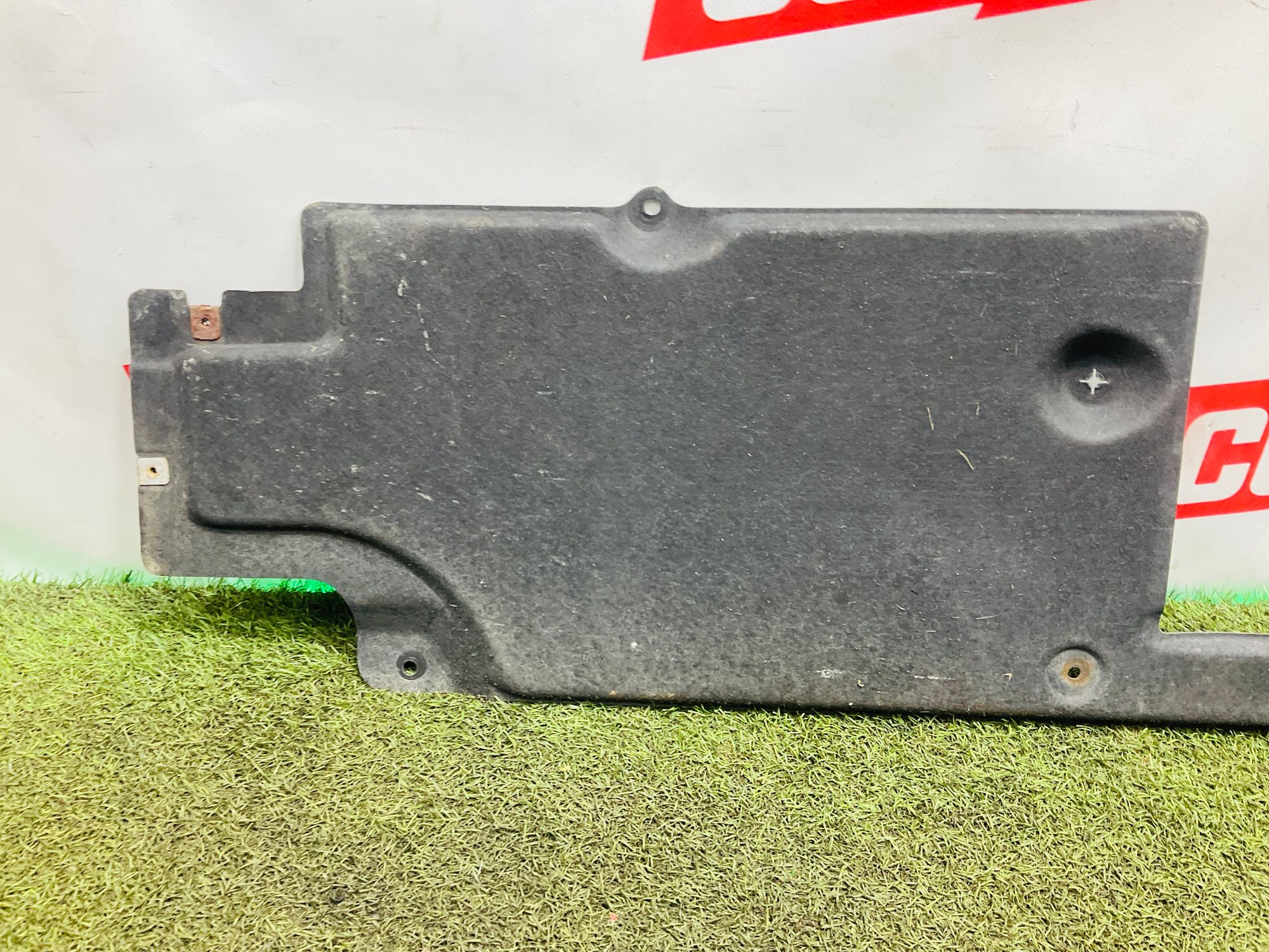 Защита днища кузова передняя правая Porsche 911 GT3, 991 Рестайлинг 2018, 6000 рублей, Москва