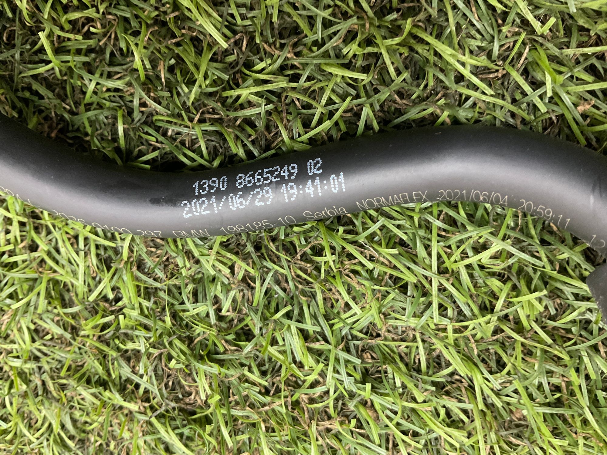 Трубопровод вентиляции топливного бака B58 новый оригинал, 3000 рублей, Москва