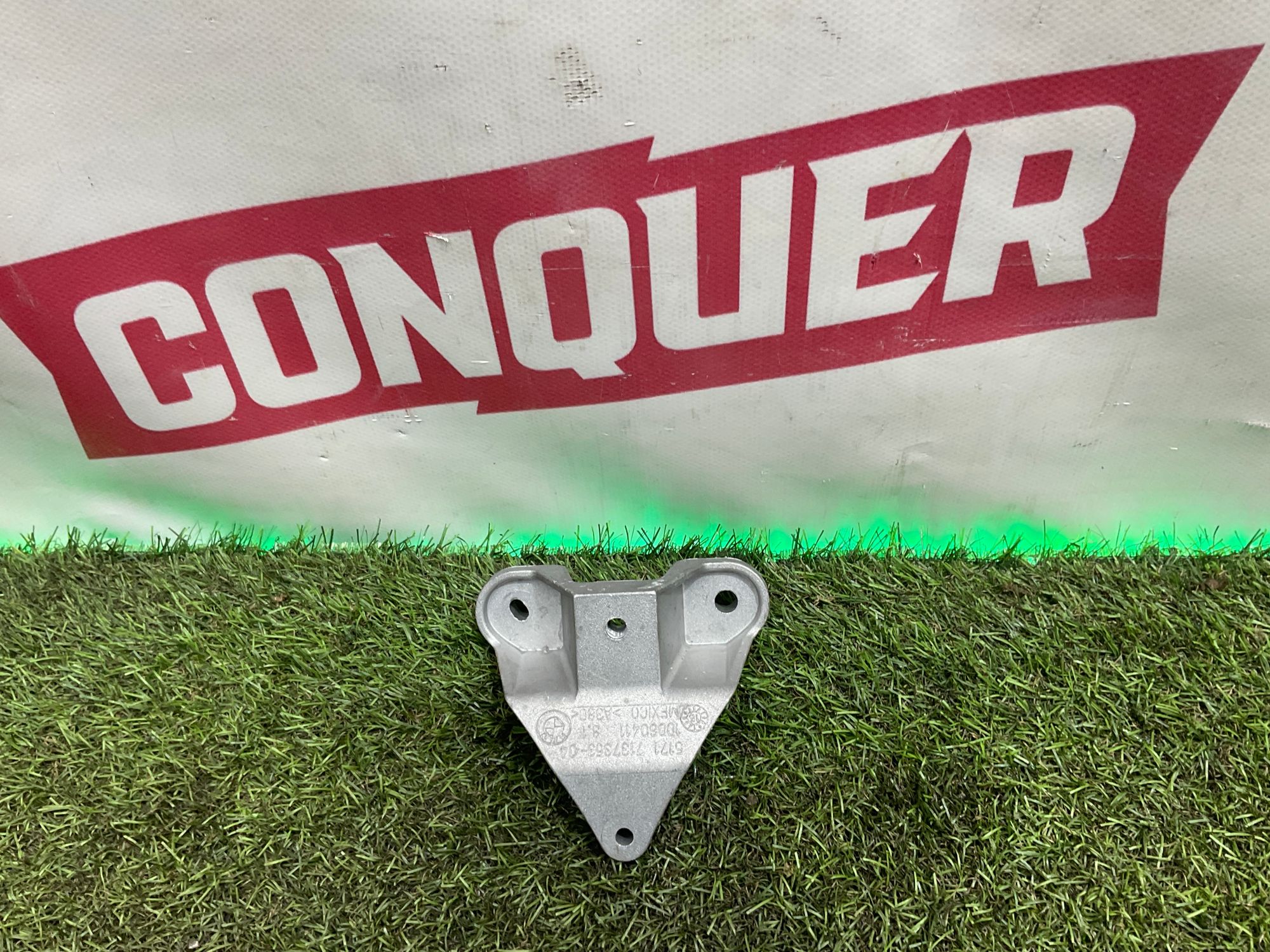 Кронштейн крепление BMW X6 E71, 1000 рублей, Москва