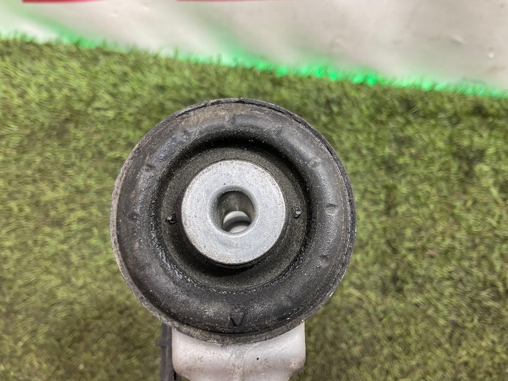 Рычаг передний левый верхний Land Rover Defender II L663 2022, 10000 рублей, Москва