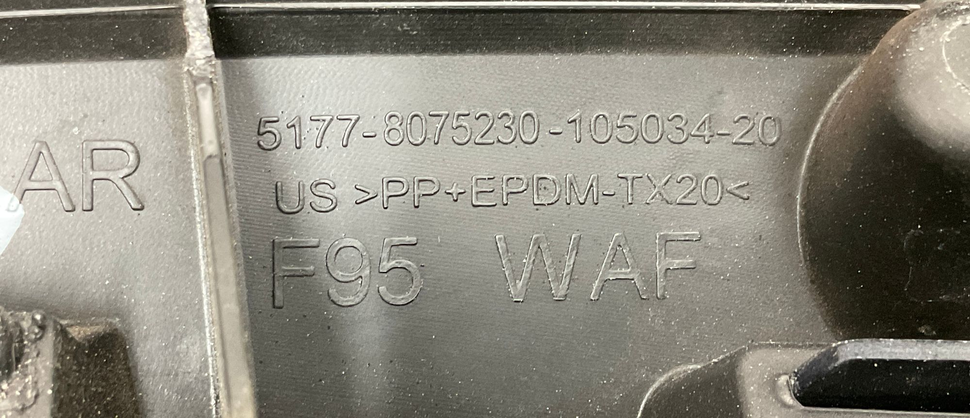 https://ycs.partsauto.market/partsauto-images/thmbs/userImages/h353NjtZg3VDP19b5HMt7LlpbQ93/part/8fbe26c6-48f0-4422-b37f-d56e0f43406d_1734707688563.jpg