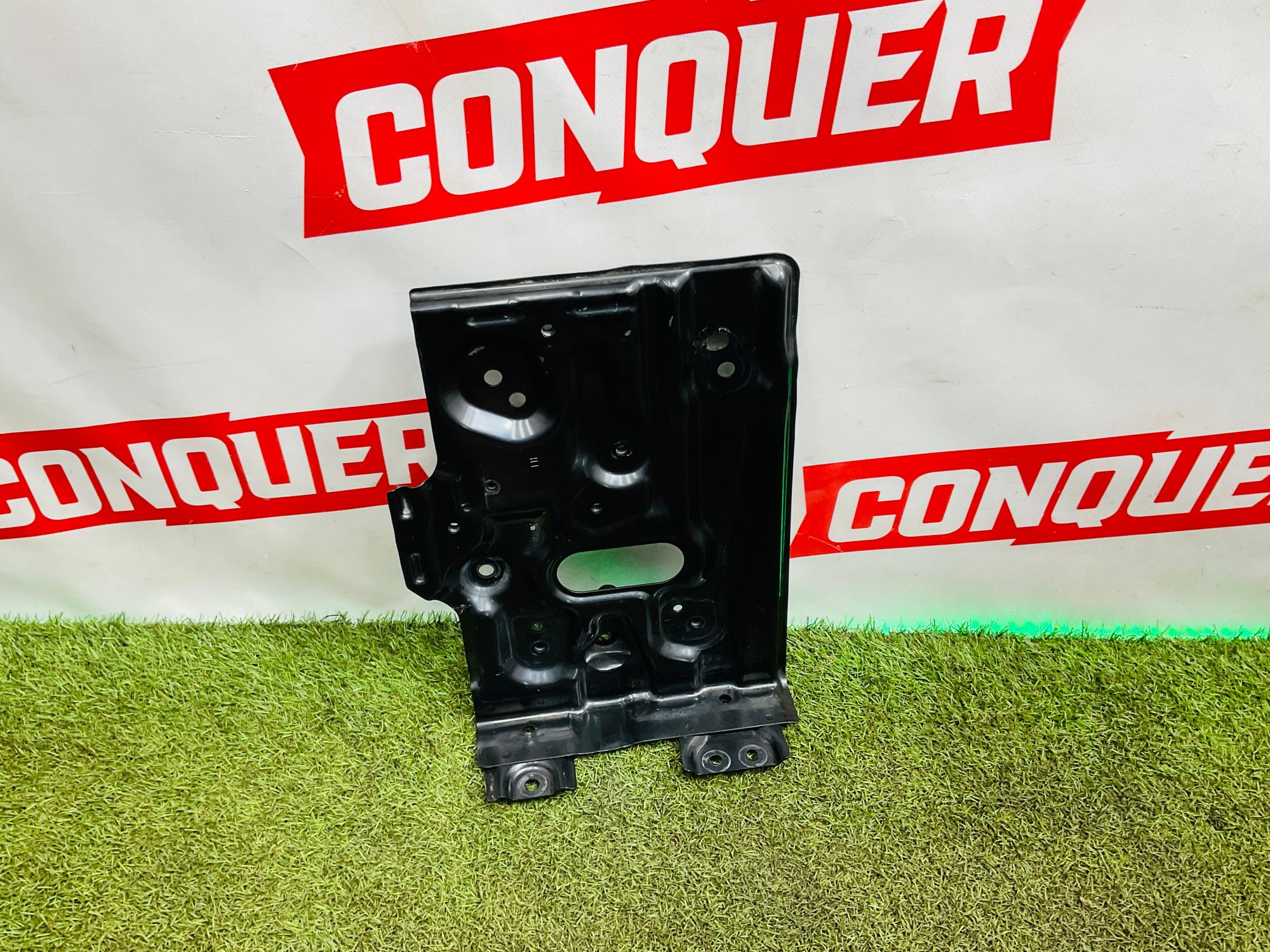 https://ycs.partsauto.market/partsauto-images/thmbs/userImages/h353NjtZg3VDP19b5HMt7LlpbQ93/part/8ff1cf92-2f0a-4118-b47e-5efb1e562092_1780054035289.jpg