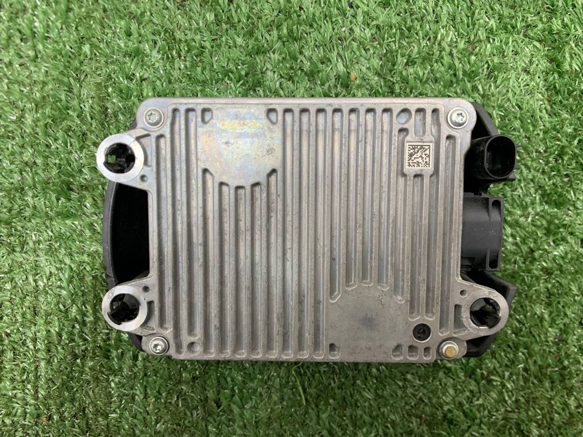 https://ycs.partsauto.market/partsauto-images/thmbs/userImages/h353NjtZg3VDP19b5HMt7LlpbQ93/part/8ff759b8-907d-44bb-b7a8-ca8f0886eba6_1729842869931.jpg