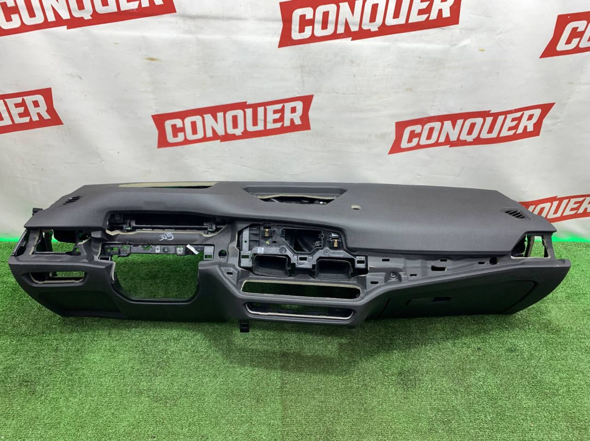 https://ycs.partsauto.market/partsauto-images/thmbs/userImages/h353NjtZg3VDP19b5HMt7LlpbQ93/part/904c331d-f9cc-4744-bf01-dc6b8a8851ab_1720683528675.jpg