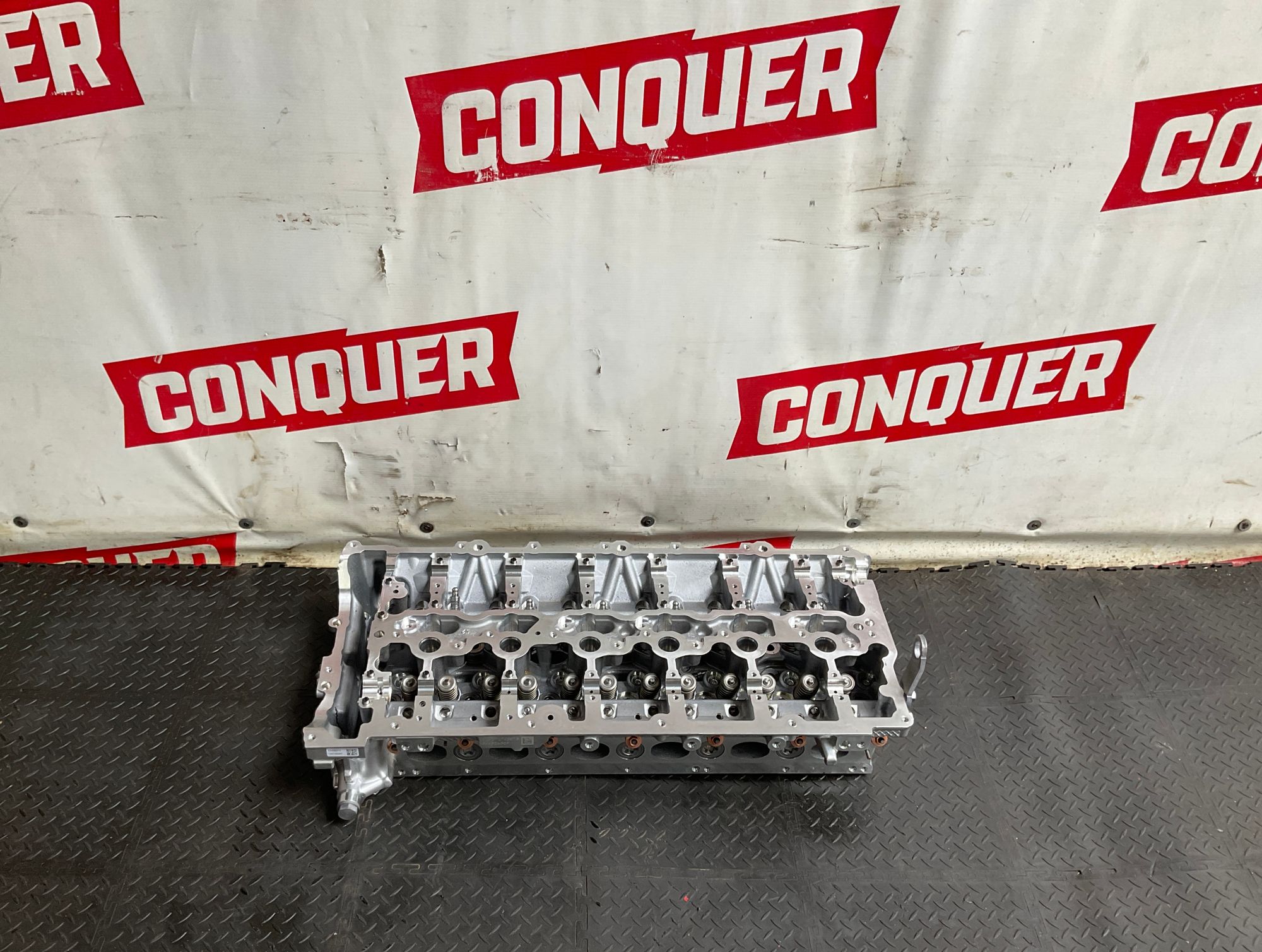 ГБЦ B58B30B новая оригинал с дефектом, 50000 рублей, Москва