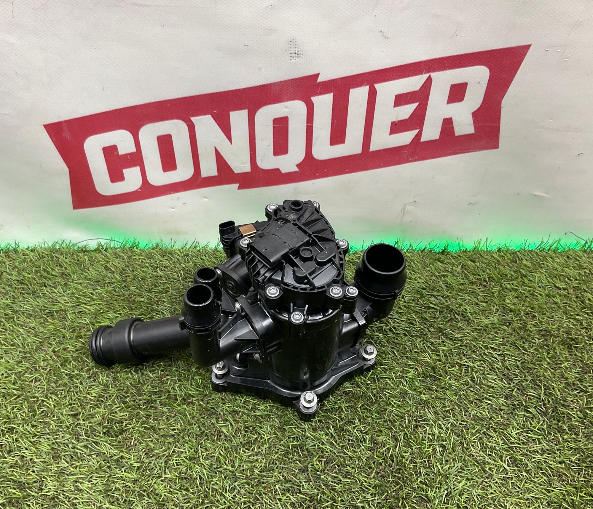 Корпус термостата B58 новый оригинал, 25000 рублей, Москва