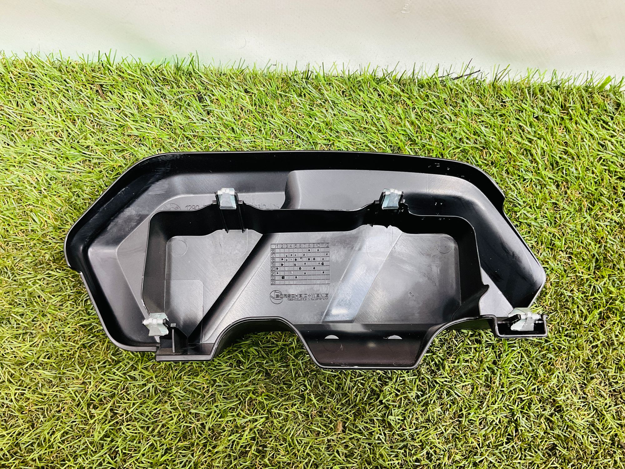 https://ycs.partsauto.market/partsauto-images/thmbs/userImages/h353NjtZg3VDP19b5HMt7LlpbQ93/part/90c7d139-3f99-4499-a842-4e50d41b0461_1778932342900.jpg