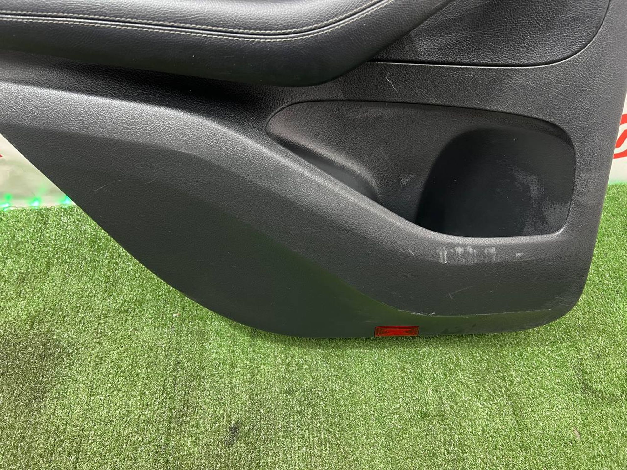 https://ycs.partsauto.market/partsauto-images/thmbs/userImages/h353NjtZg3VDP19b5HMt7LlpbQ93/part/90cdf55e-6c69-422b-b4b8-54bdcf13a35b_1731405671483.jpg