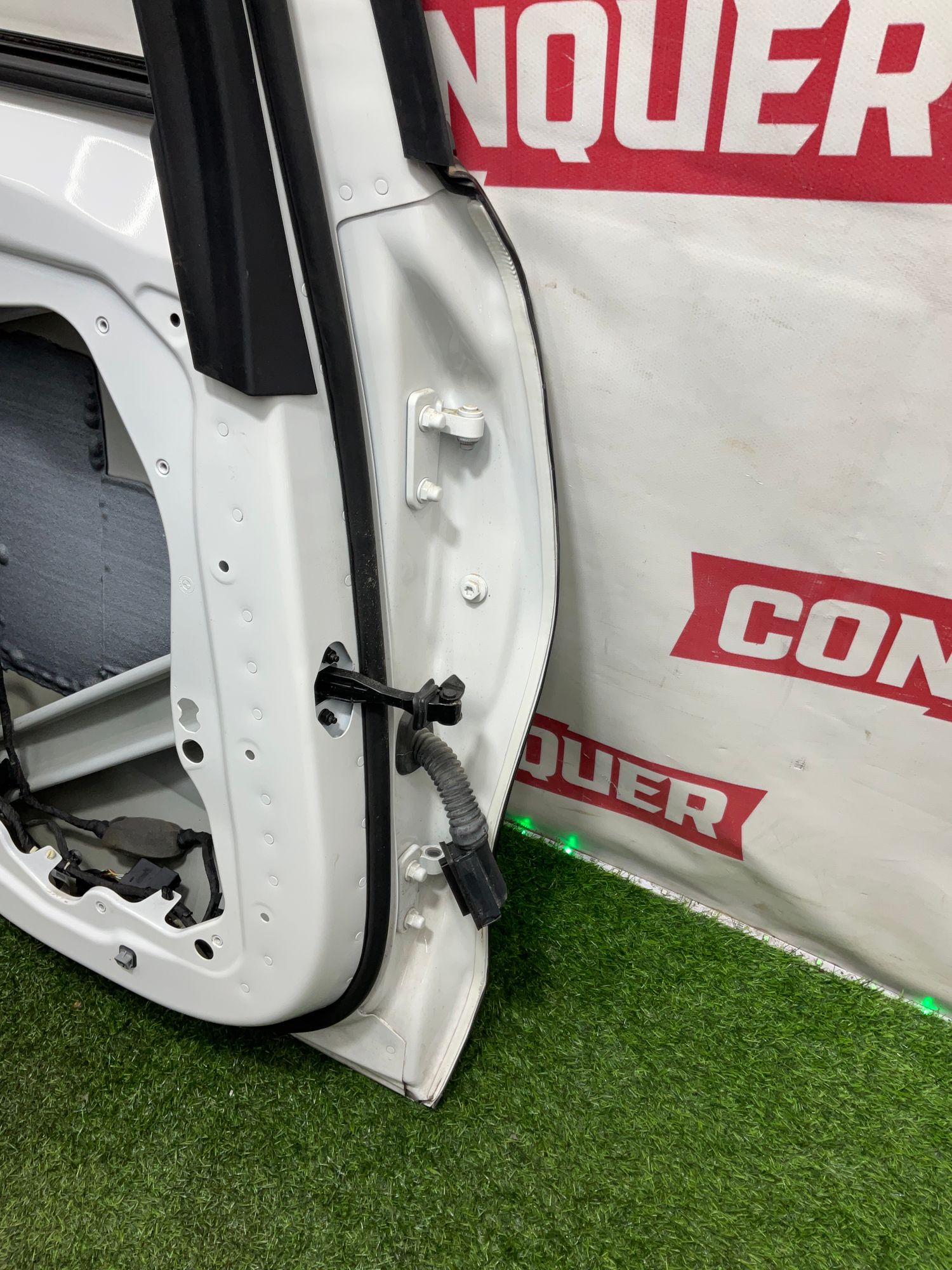 https://ycs.partsauto.market/partsauto-images/thmbs/userImages/h353NjtZg3VDP19b5HMt7LlpbQ93/part/90f89ec0-aaf2-454b-b69f-16ef20c8ed75_1737125206001.jpg