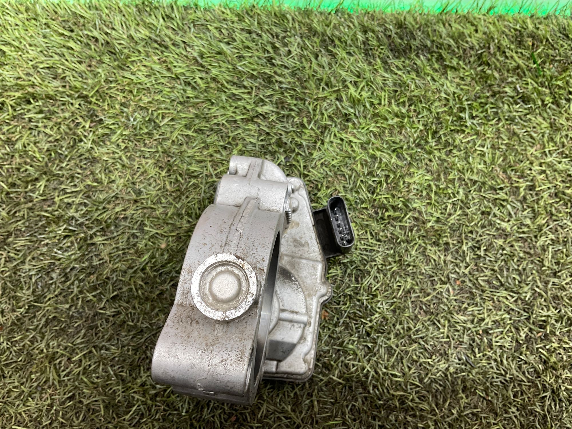 Дроссельная заслонка N63 BMW M5, F90 2020, 8000 рублей, Москва