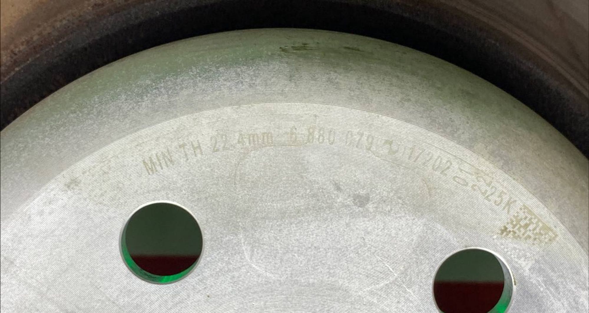 https://ycs.partsauto.market/partsauto-images/thmbs/userImages/h353NjtZg3VDP19b5HMt7LlpbQ93/part/9141de2c-bfca-4979-af1c-cbc7d162ea2c_1726142818989.jpg