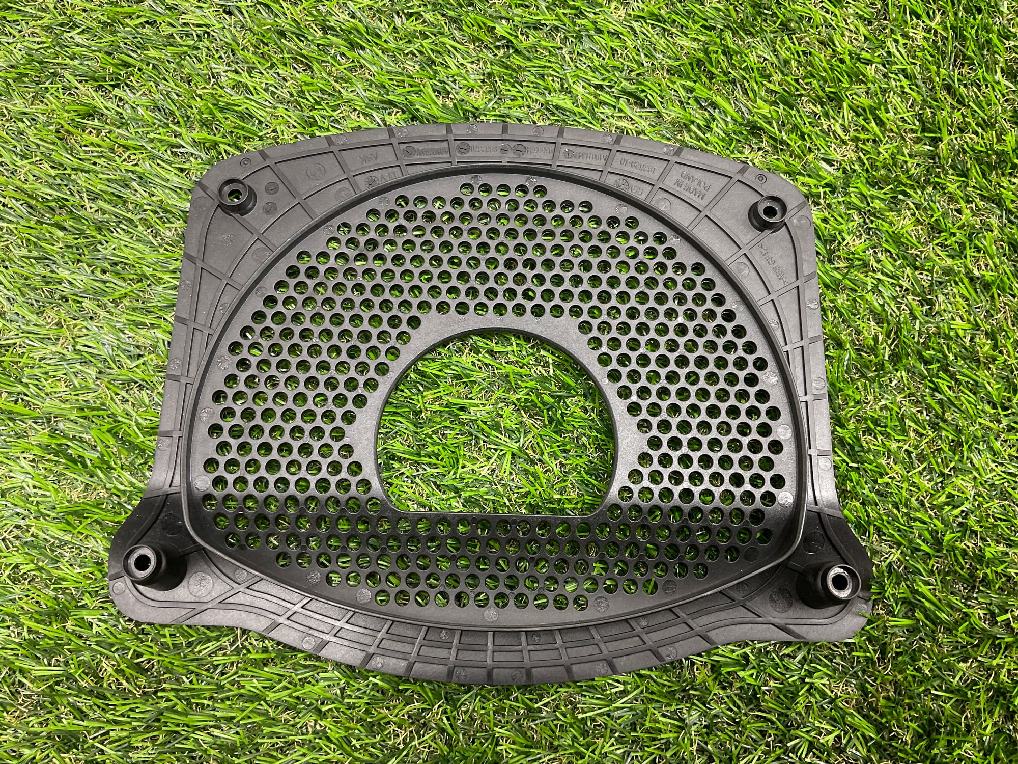 https://ycs.partsauto.market/partsauto-images/thmbs/userImages/h353NjtZg3VDP19b5HMt7LlpbQ93/part/91846801-982f-48d4-8712-f58dcf91cf0f_1780317680532.jpg
