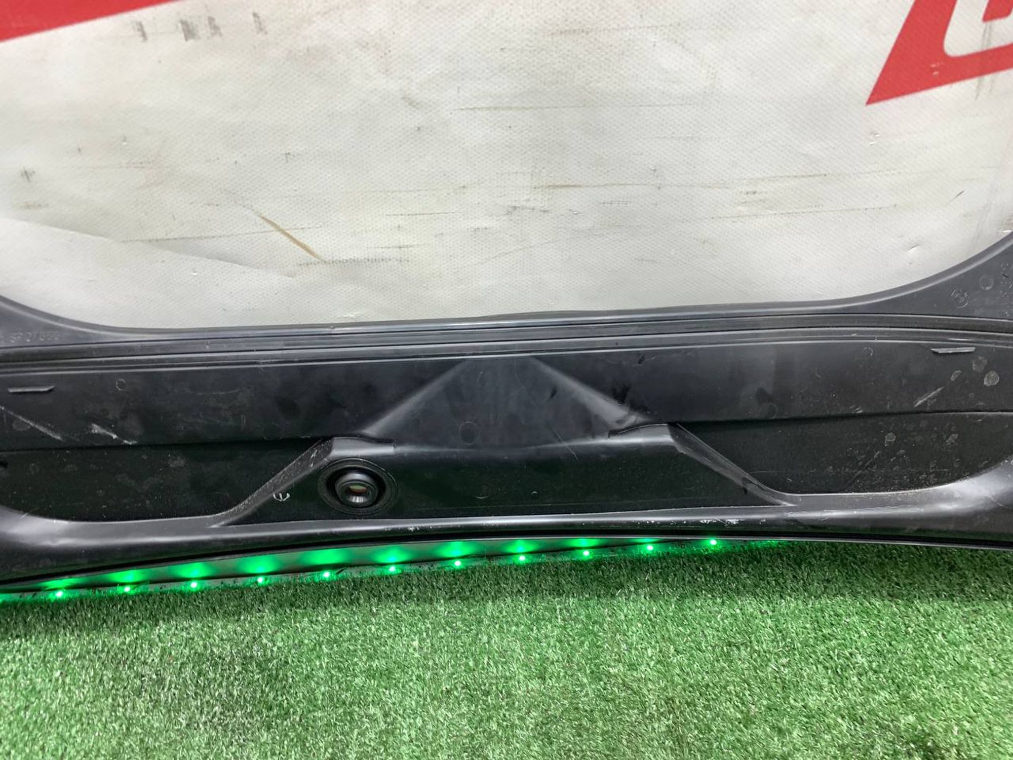 https://ycs.partsauto.market/partsauto-images/thmbs/userImages/h353NjtZg3VDP19b5HMt7LlpbQ93/part/91bf561f-1e23-4c5b-87c4-384303759dd7_1730364344593.jpg