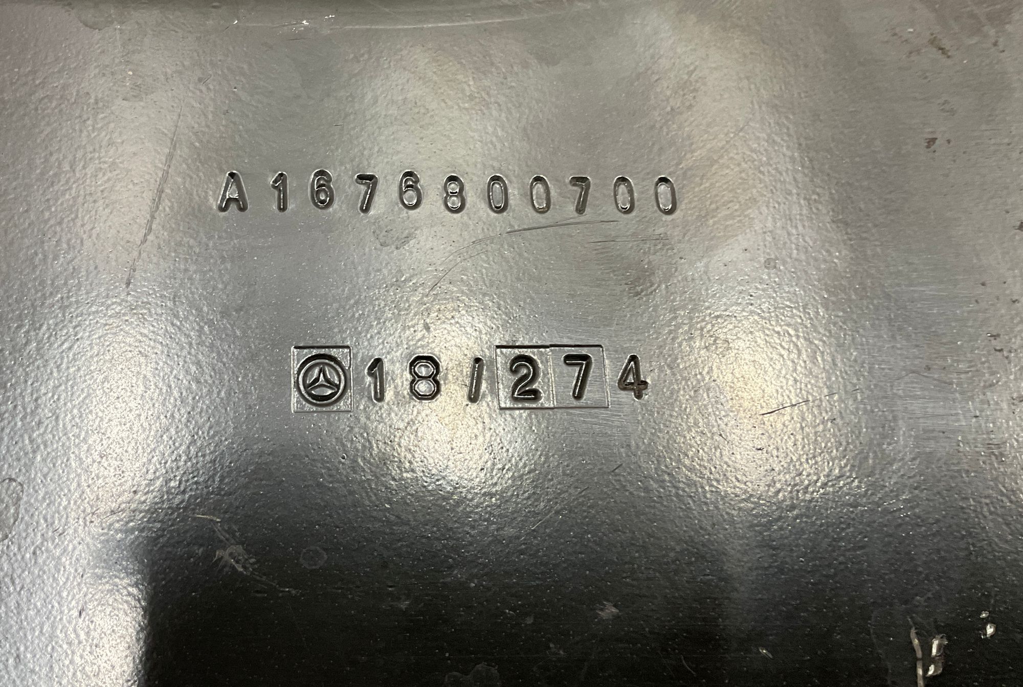 Крепление пола багажника левое GLE-класс AMG, V167 (2019—2023), 2000 рублей, Москва