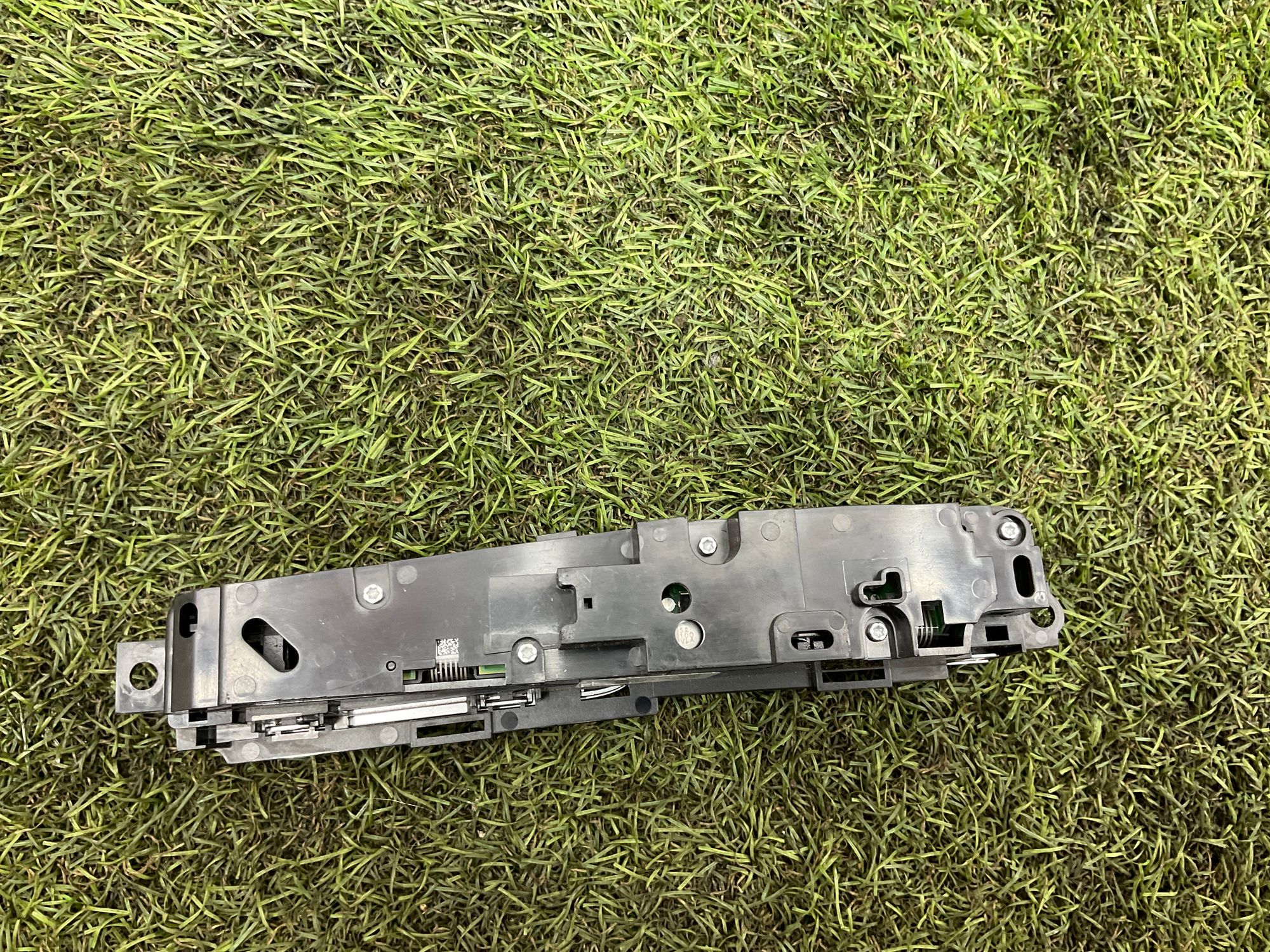 Панель управления в центральной консоли BMW 7 серия, G11/G12, 2000 рублей, Москва