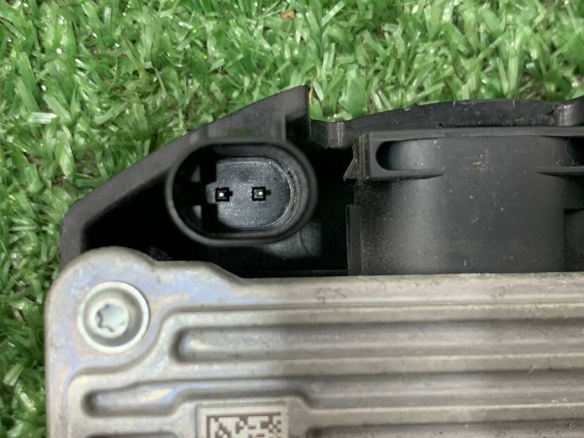 https://ycs.partsauto.market/partsauto-images/thmbs/userImages/h353NjtZg3VDP19b5HMt7LlpbQ93/part/9382a422-1b15-4c8c-9632-cc5914a4ec2d_1729842869699.jpg
